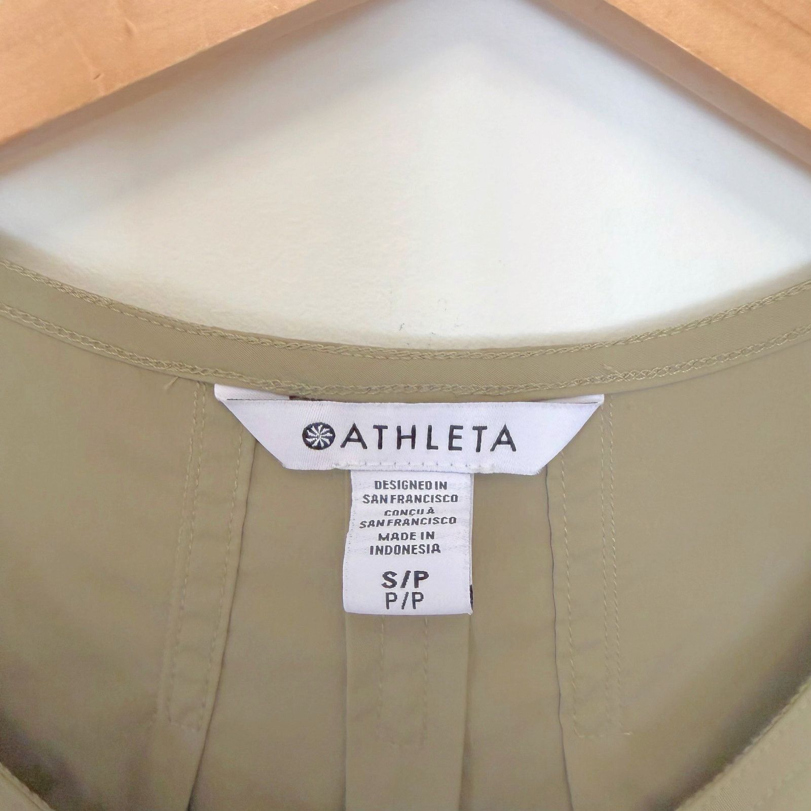 Athleta Athleta Green Flex Jumpsuit Sz S Size 27" / US 4 / IT 40 - 2 Thumbnail