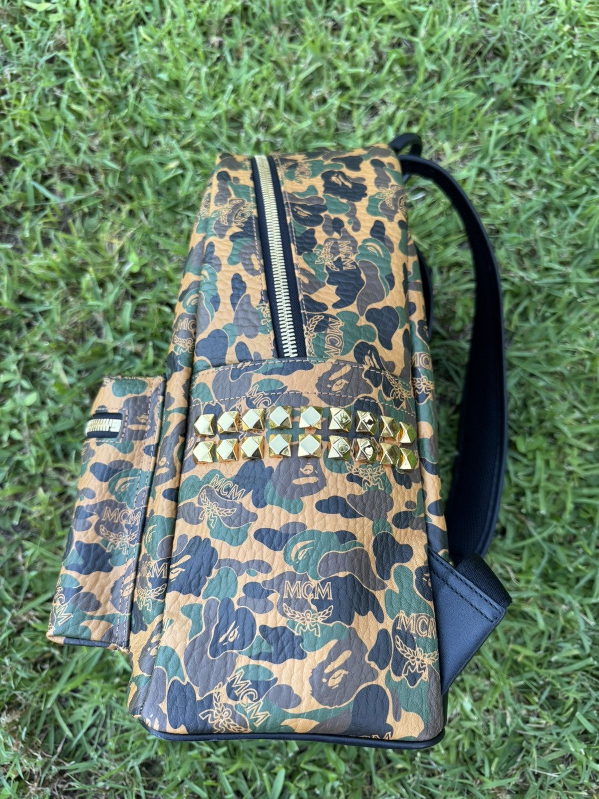 Bape × MCM MCM & BAPE Stark Visetos Camo Backpack *MINT* Size ONE SIZE - 6 Thumbnail