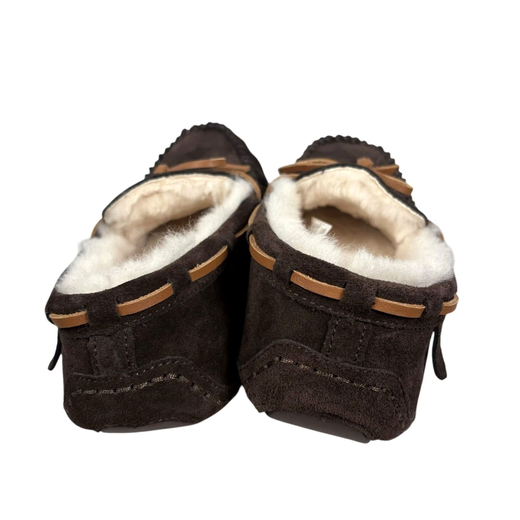 Vintage Fireside by Dearfoams Victor Genuine Shearling Moccasin Slipper Mens 9 Brown Suede Size ONE SIZE - 4 Thumbnail