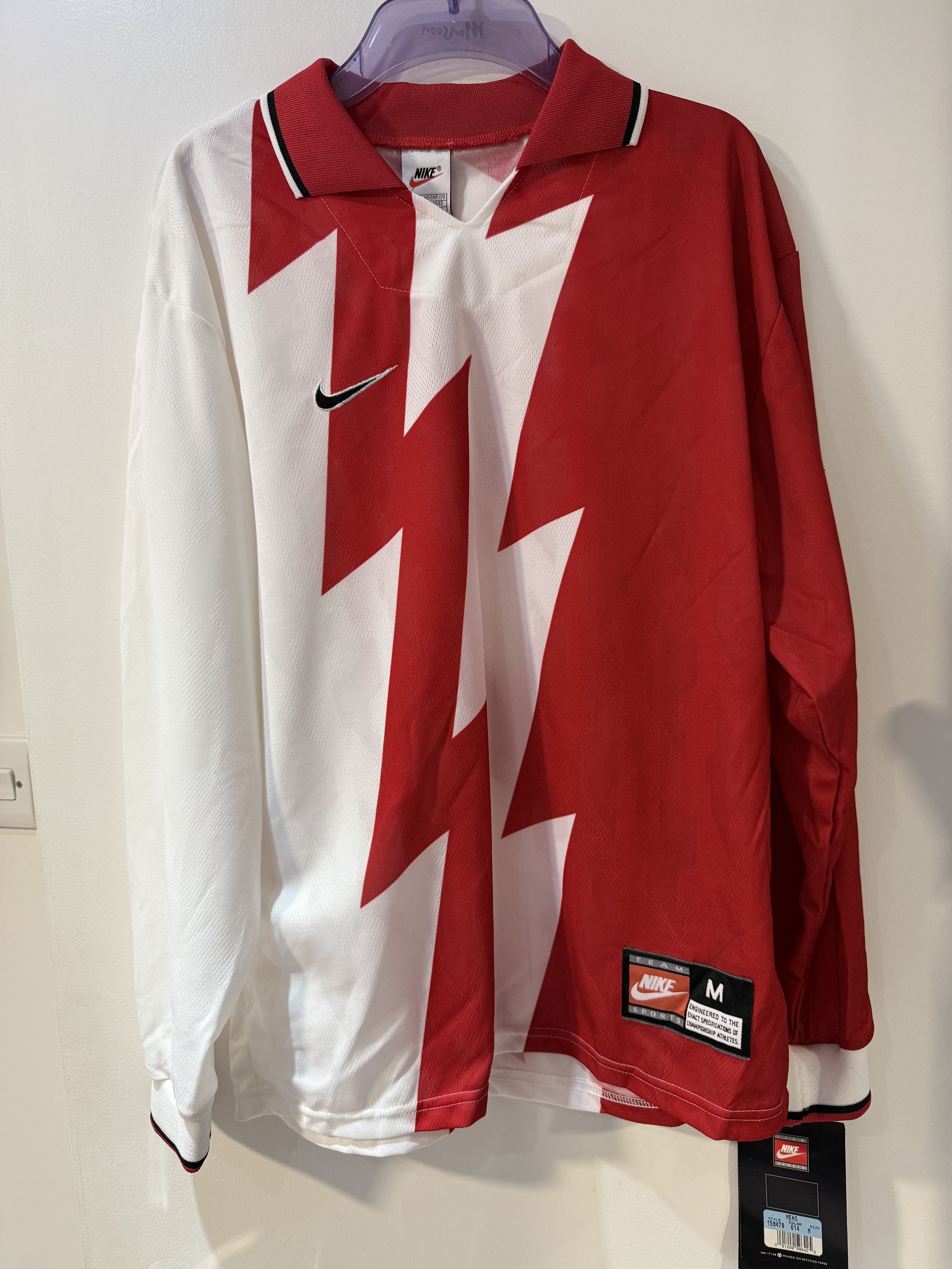 Nike Nike 'Sabah' template football jersey 1995 Lightning Red - M Size US M / EU 48-50 / 2 - 1 Thumbnail