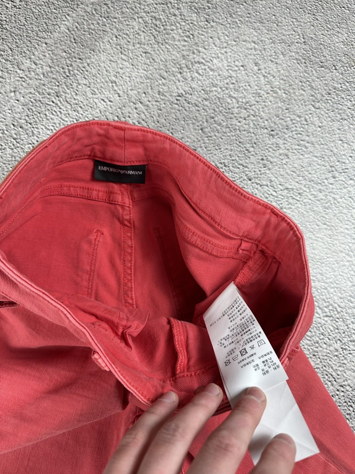 Emporio Armani Emporio Armani Jean J18 Slim Fit New Old Money Style Size 26" / US 2 / IT 38 - 11 Thumbnail