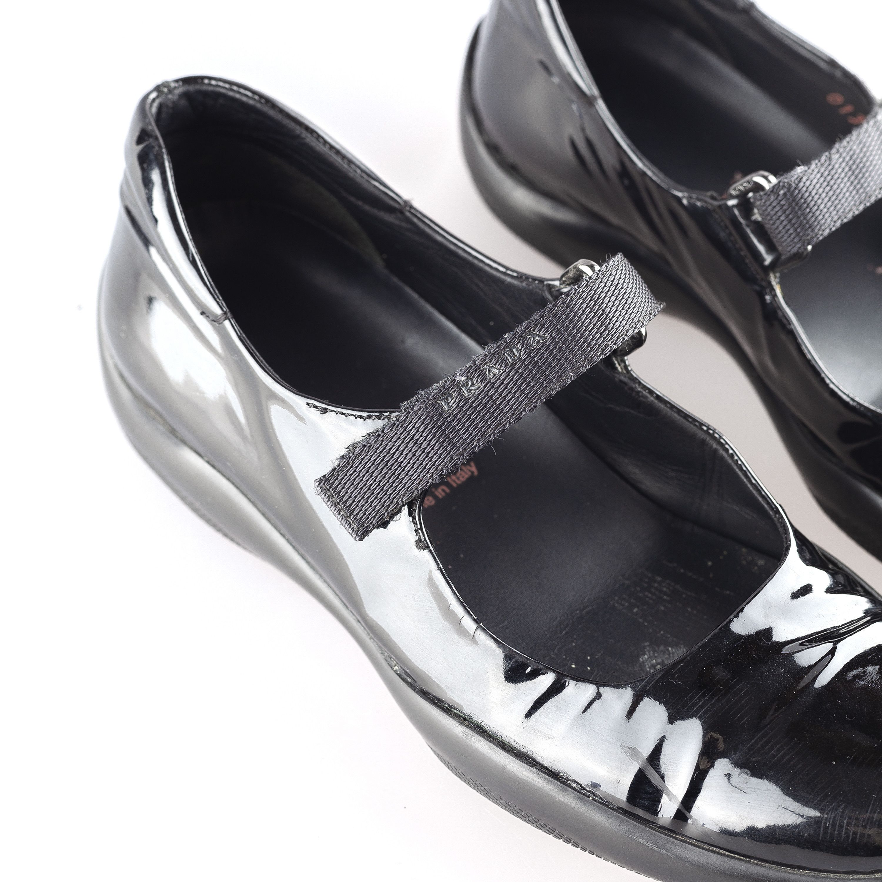 Prada Prada Vintage Black Patent Leather Ballerinas (37 EU) Size US 6 / IT 36 - 6 Thumbnail