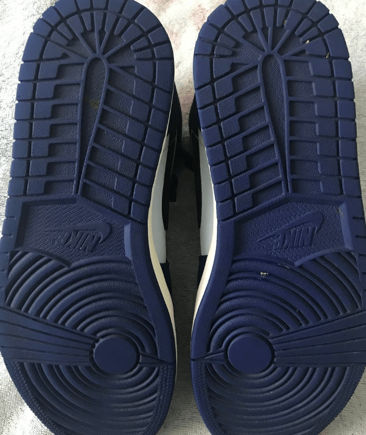 Nike Nike Air Jordan 1 Retro Mid SE 'Deep Royal Blue' 2018 Size US 10 / EU 43 - 5 Thumbnail