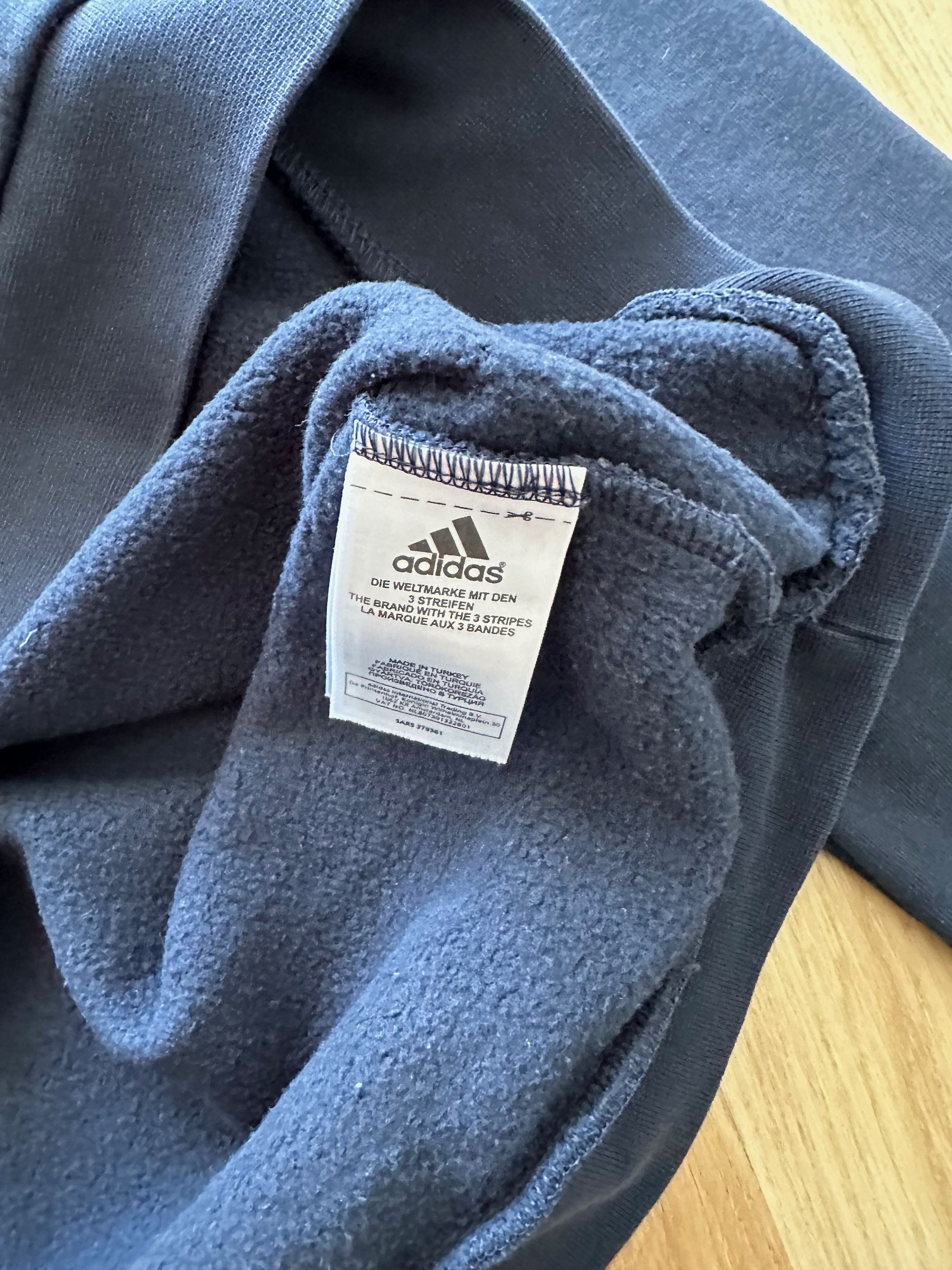 Adidas Vintage ADIDAS crew neck sweatshirt dark blue large Size US L / EU 52-54 / 3 - 8 Thumbnail
