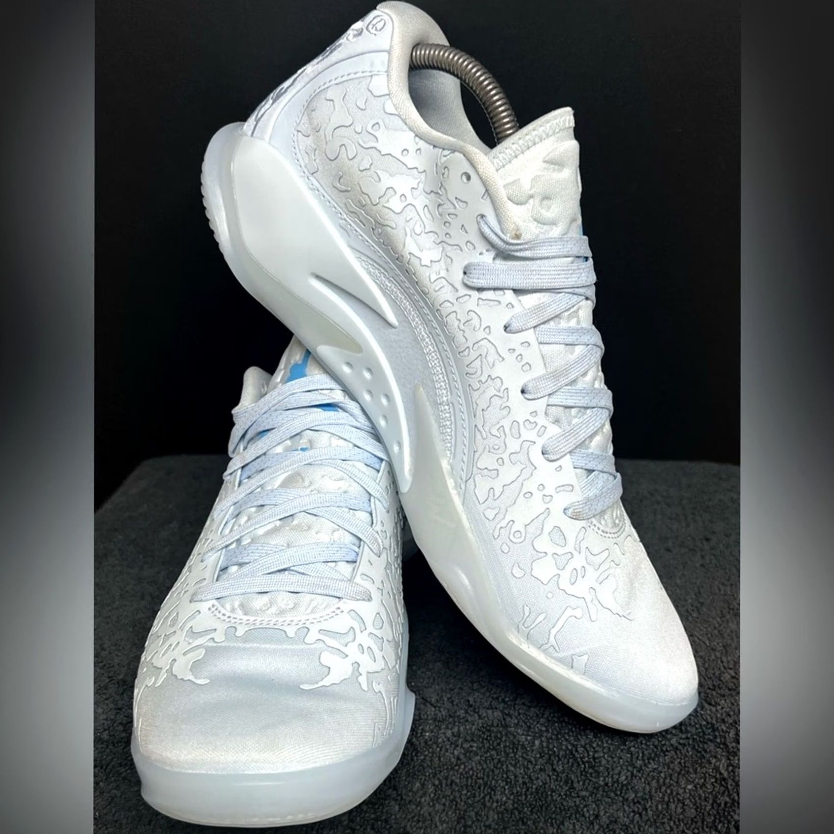 Jordan Brand Jordan Zion 3 Half Moon Shirt Mens Size 9 Blue Nike? Size US 9 / EU 42 - 4 Thumbnail