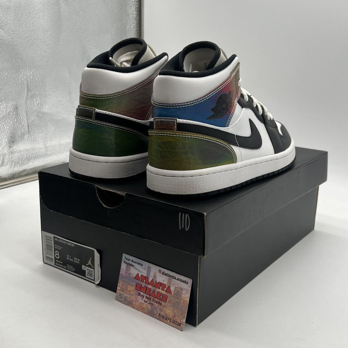 Nike Air Jordan 1 mid heat reactive color change Size US 8 / EU 41 - 5 Thumbnail