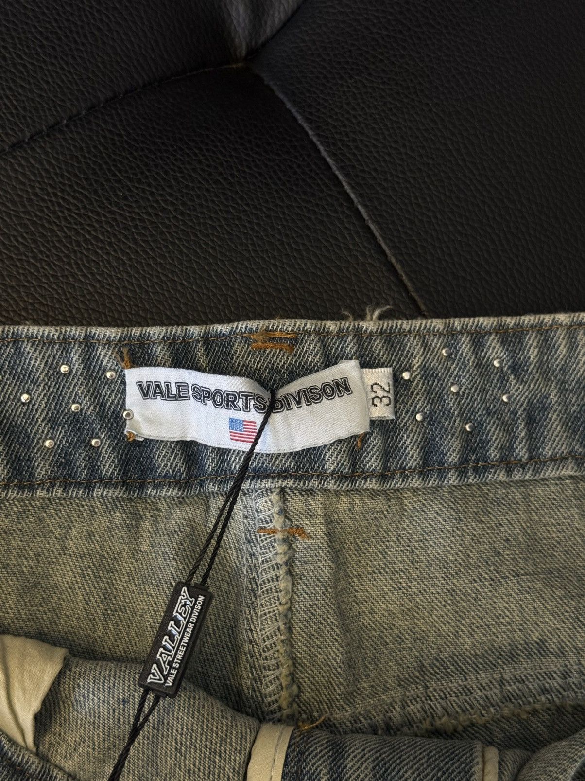 Vale Valley Stone Crystal Rhinestone Baggy Blue Jeans Size 32 Size US 32 / EU 48 - 7 Thumbnail