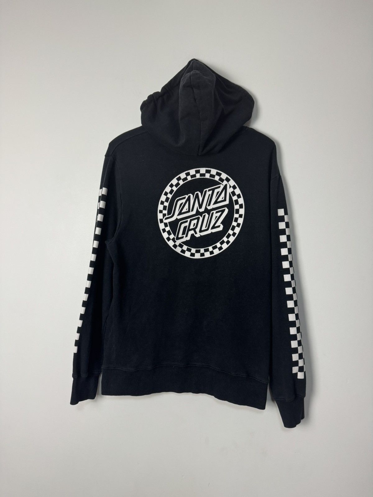 Santa Cruz Skateboards Vintage Santa Cruz Logo Hoodie Streetwear Y2K Skater Style Size US M / EU 48-50 / 2 - 1 Thumbnail