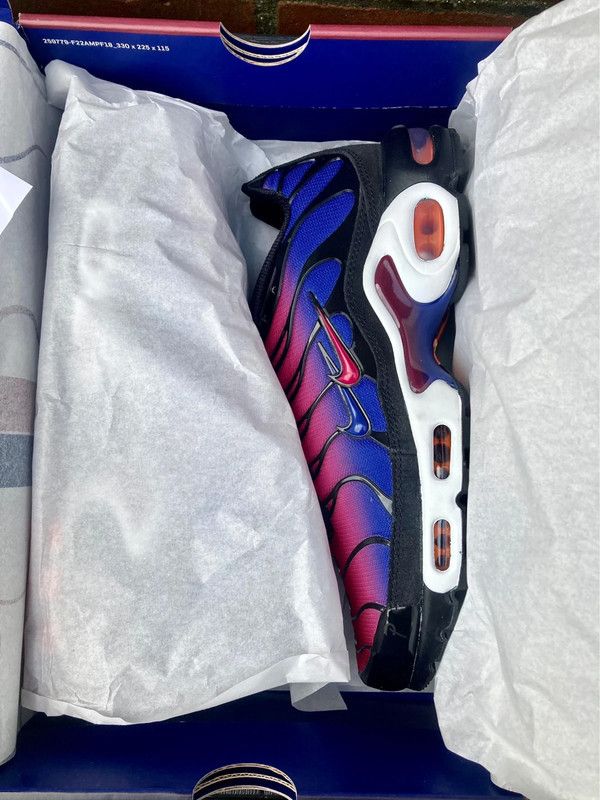 Nike × Patta FCB Barcelona TN 43 air max 9.5 plus new ds Size US 9.5 / EU 42-43 - 10 Thumbnail