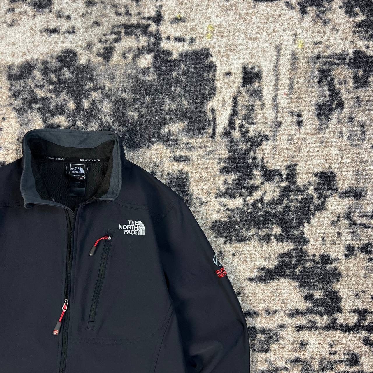 The North Face The North Face 1/2 Zip Up Softshell Jacket Gorpcore Style Size US M / EU 48-50 / 2 - 2 Thumbnail