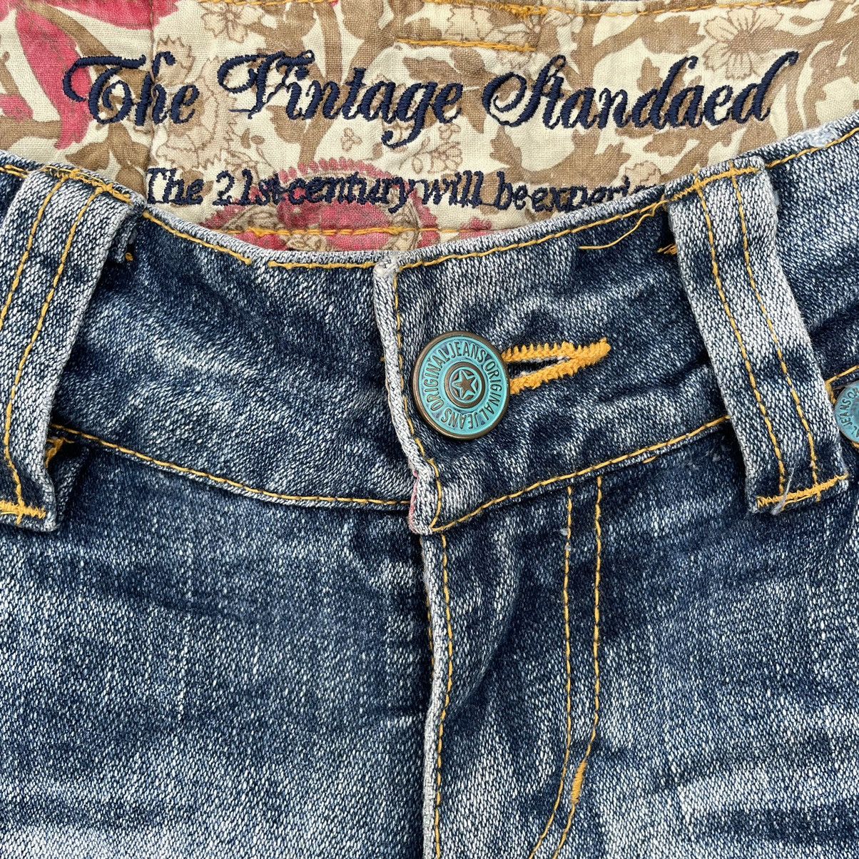 Hysteric Glamour 🇯🇵 SKY BOMBER WASHED FLARE DENIM PANTS Size 28" / US 6 / IT 42 - 15 Thumbnail