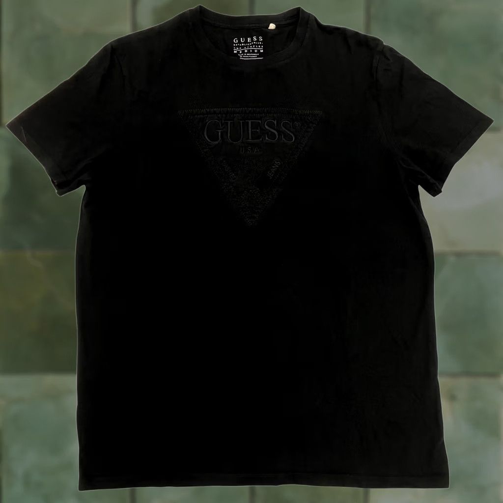 Guess GUESS T Shirt Mens Medium Black Triangle Logo Cotton Designer Tee 90s Retro Sports Size US M / EU 48-50 / 2 - 1 Thumbnail