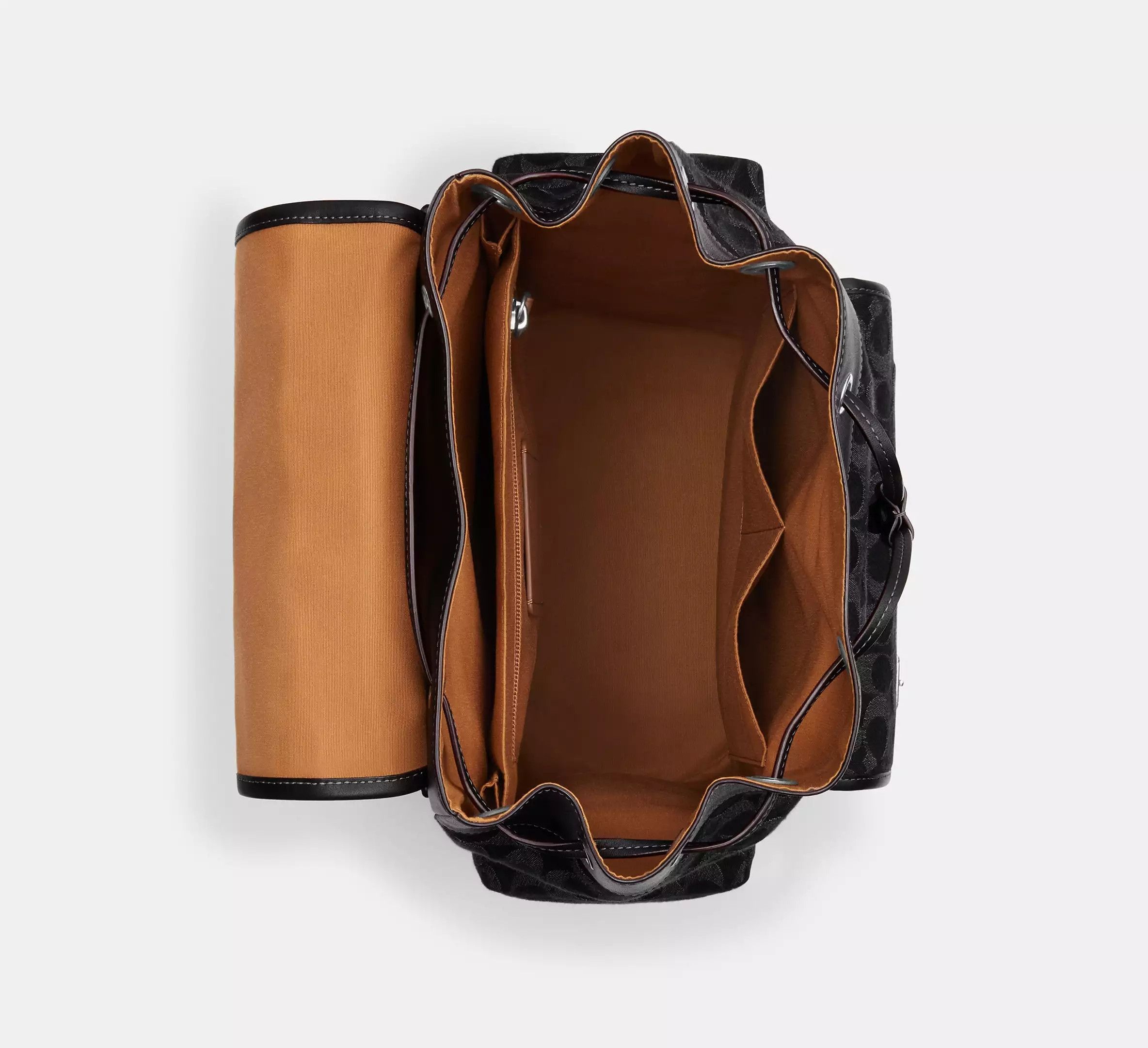 バッグ COACH Sprint Backpack In Signature Denim 🎒✨Bringing the style factor to the next level with the @Coach