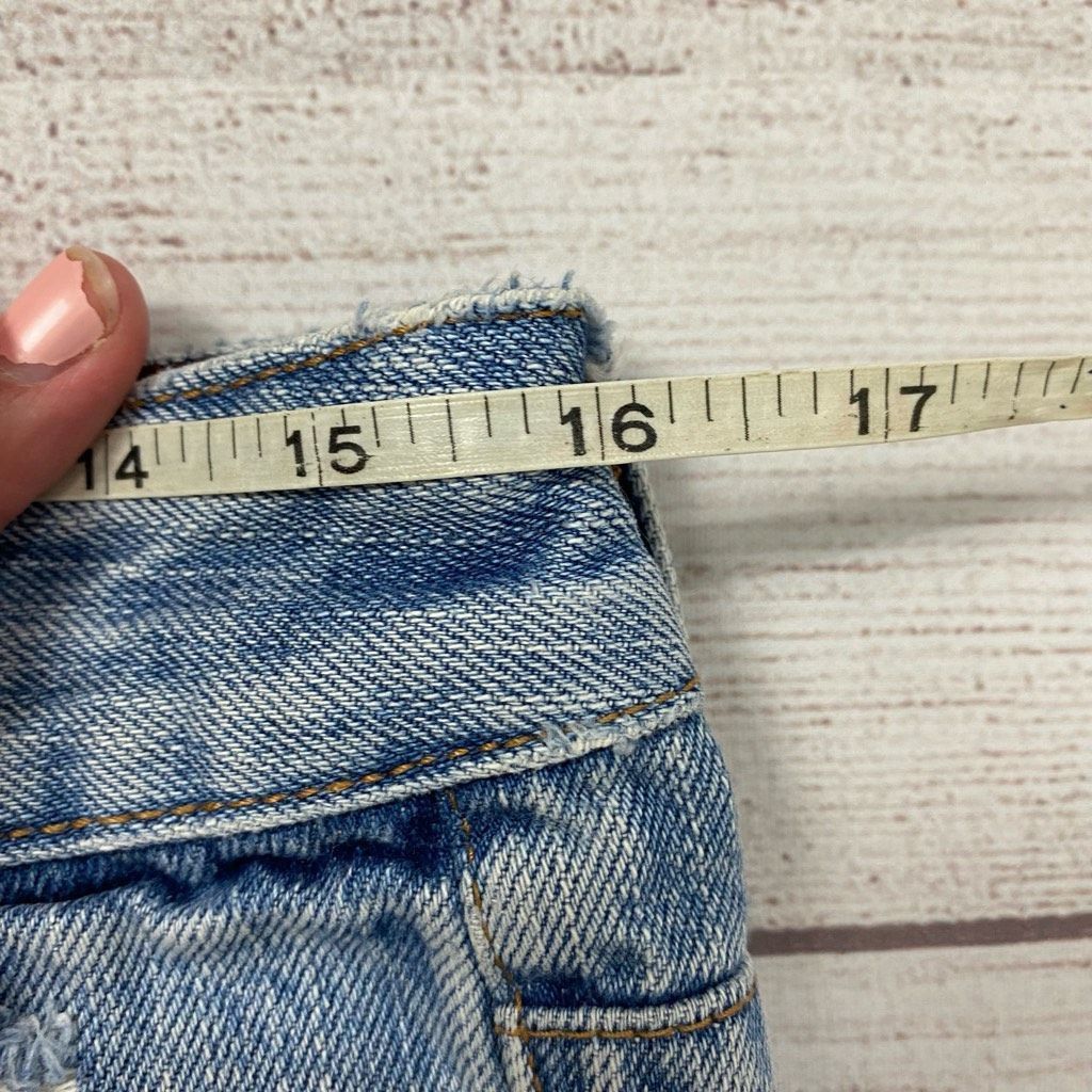 American Eagle Outfitters American Eagle ripped distressed 100% cotton short shorts sz Size 27" / US 4 / IT 40 - 7 Thumbnail