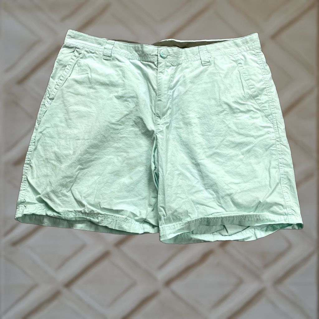 Vintage Columbia Chino Shorts 36 Green Solid Cotton Pockets Active Outdoor Mens Size US 36 / EU 52 - 1 Thumbnail