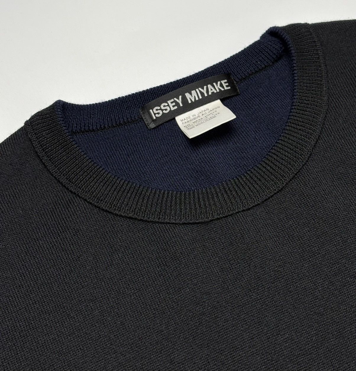 Issey Miyake Main Line Issey Miyake Wool Reversible Knit Sweater Size US L / EU 52-54 / 3 - 4 Thumbnail
