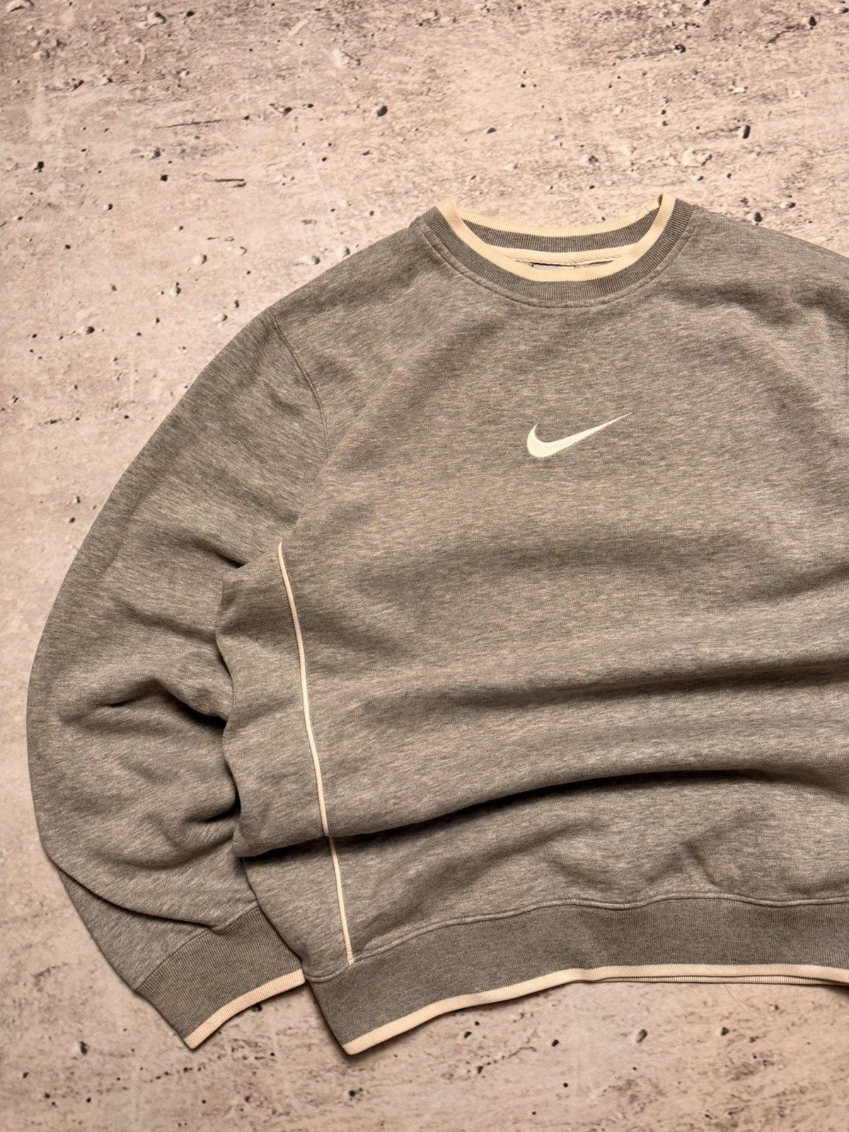 Nike × Vintage NIKE VINTAGE CENTER LOGO OVERSIZE BOXY SWEATSHIRT Size US L / EU 52-54 / 3 - 2 Thumbnail