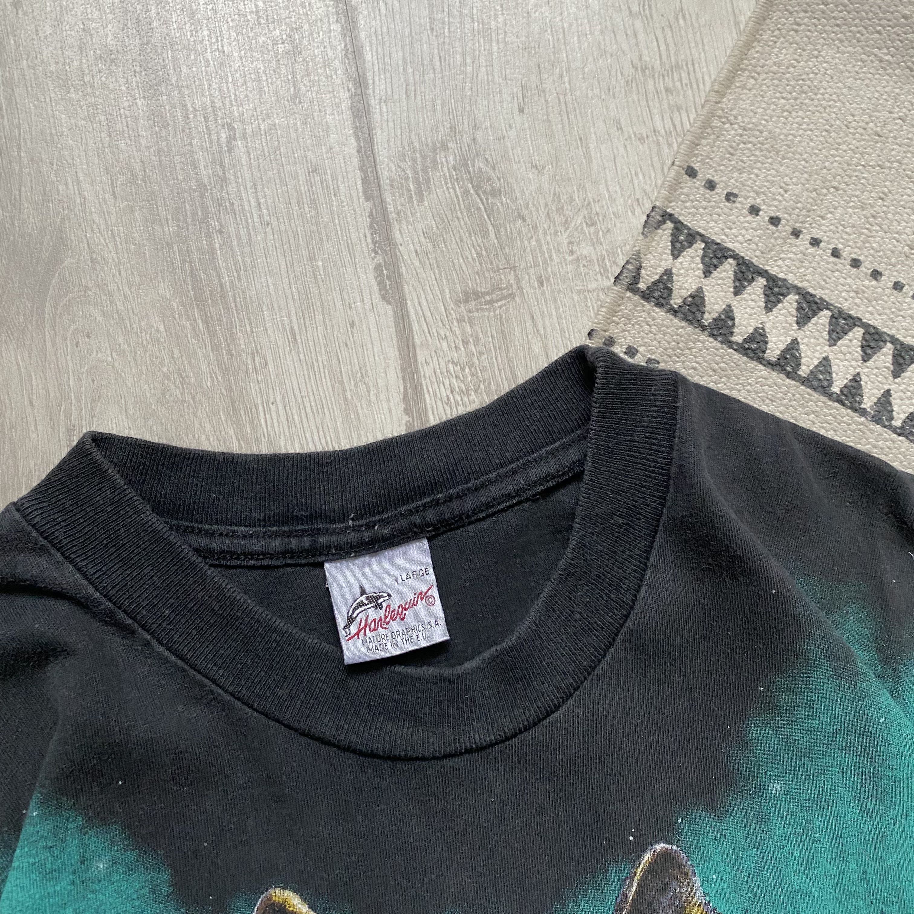 Hanes 🐺 Vintage 90s Faded Animal Wolf Forest tee USA Mounain Size US M / EU 48-50 / 2 - 4 Thumbnail