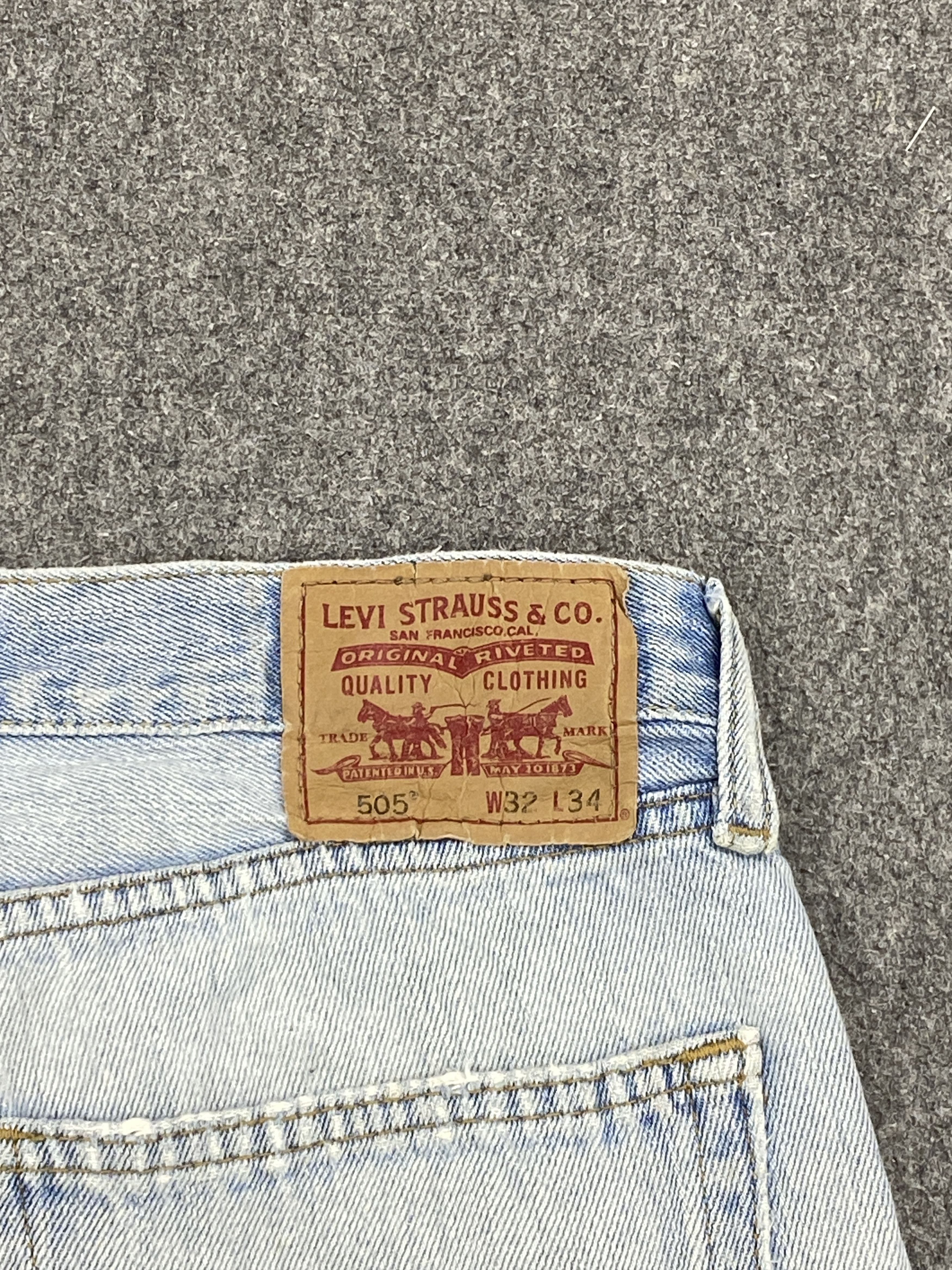 Levi's Vintage Levis 505 Straight Fit Distressed Jeans DP2682 Size US 31 - 5 Thumbnail