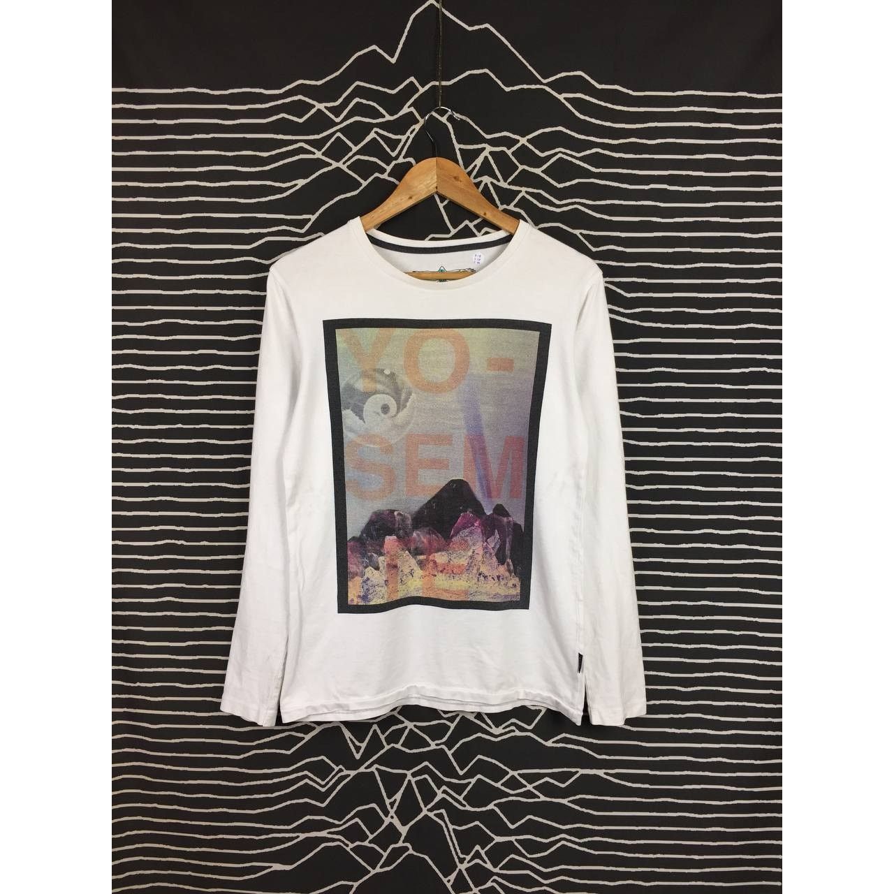 Paul Smith × Vintage Paul Smith Jeans Yosemite National Park Nature Graphic Tee Size US S / EU 44-46 / 1 - 2 Thumbnail