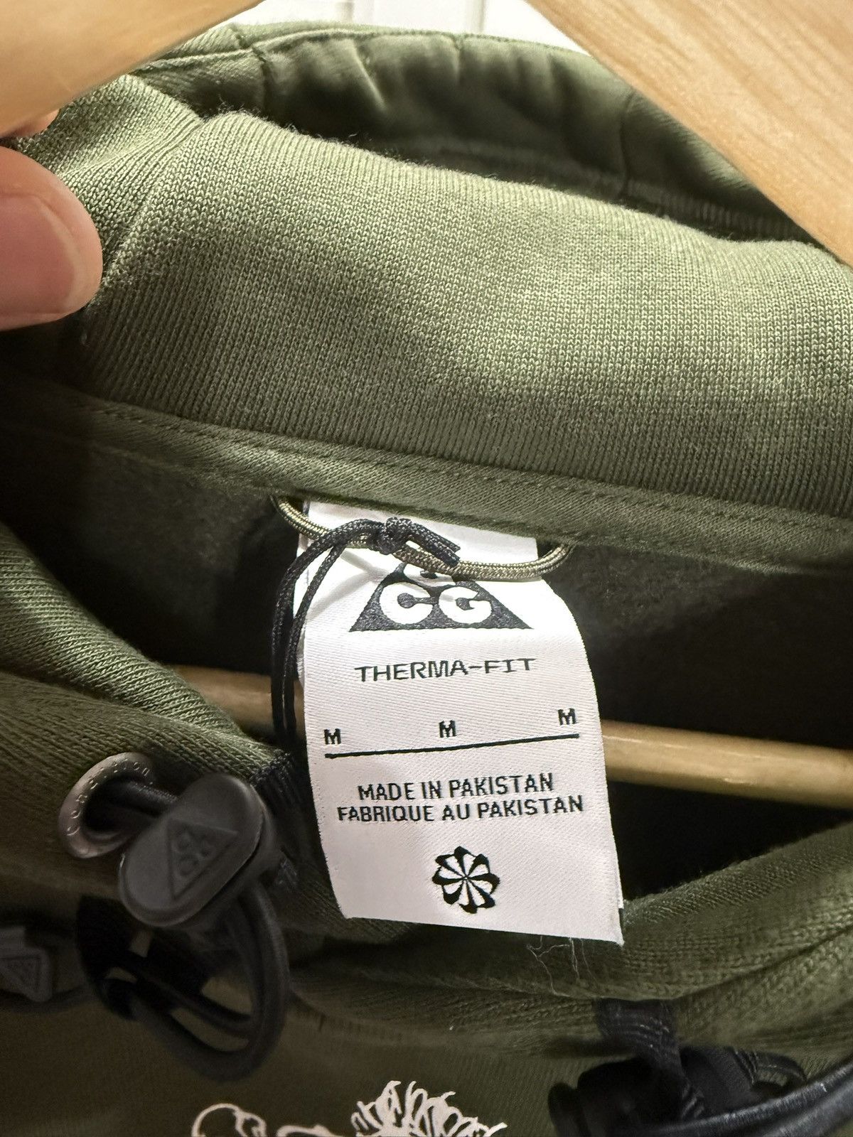 Nike ACG Nike ACG Therma-Fit 'Troll' Hoodie Sweatshirt - Olive Size US M / EU 48-50 / 2 - 3 Thumbnail