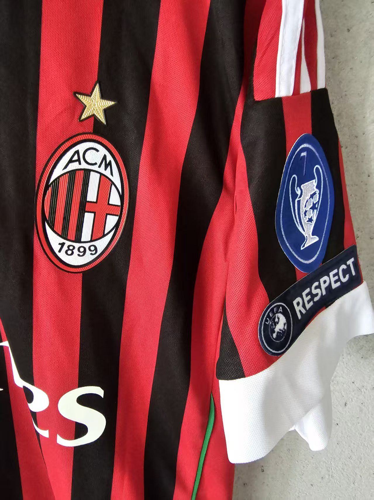 Other 2011 AC Milan #13 Alessandro Nesta Jersey Home Size US XL / EU 56 / 4 - 4 Thumbnail