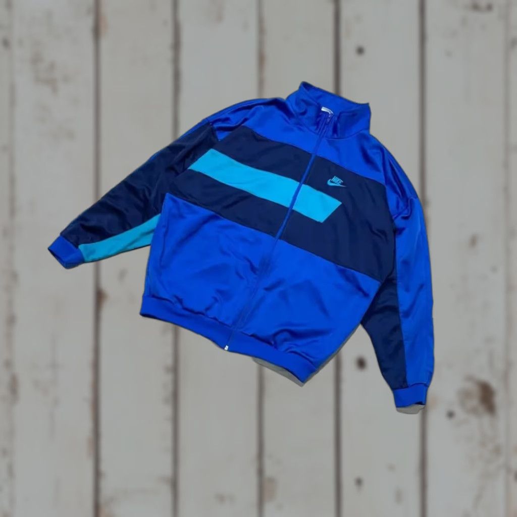Nike VINTAGE Nike Tracksuit Jacket And Pants Men Size L blue Size 42R - 1 Thumbnail