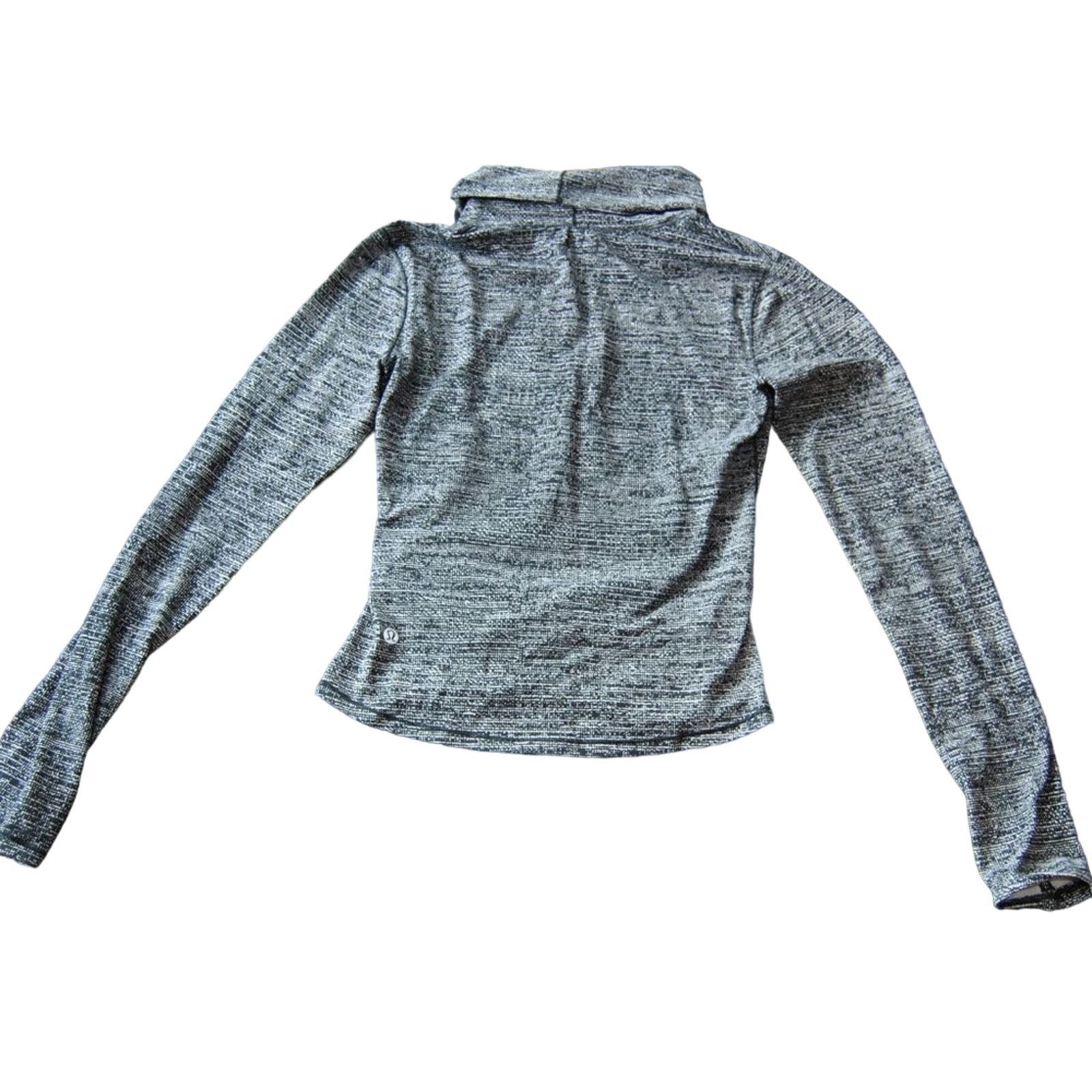 Lululemon Lululemon Turtle Neck Pullover Sweater 4 Size S / US 4 / IT 40 - 2 Thumbnail