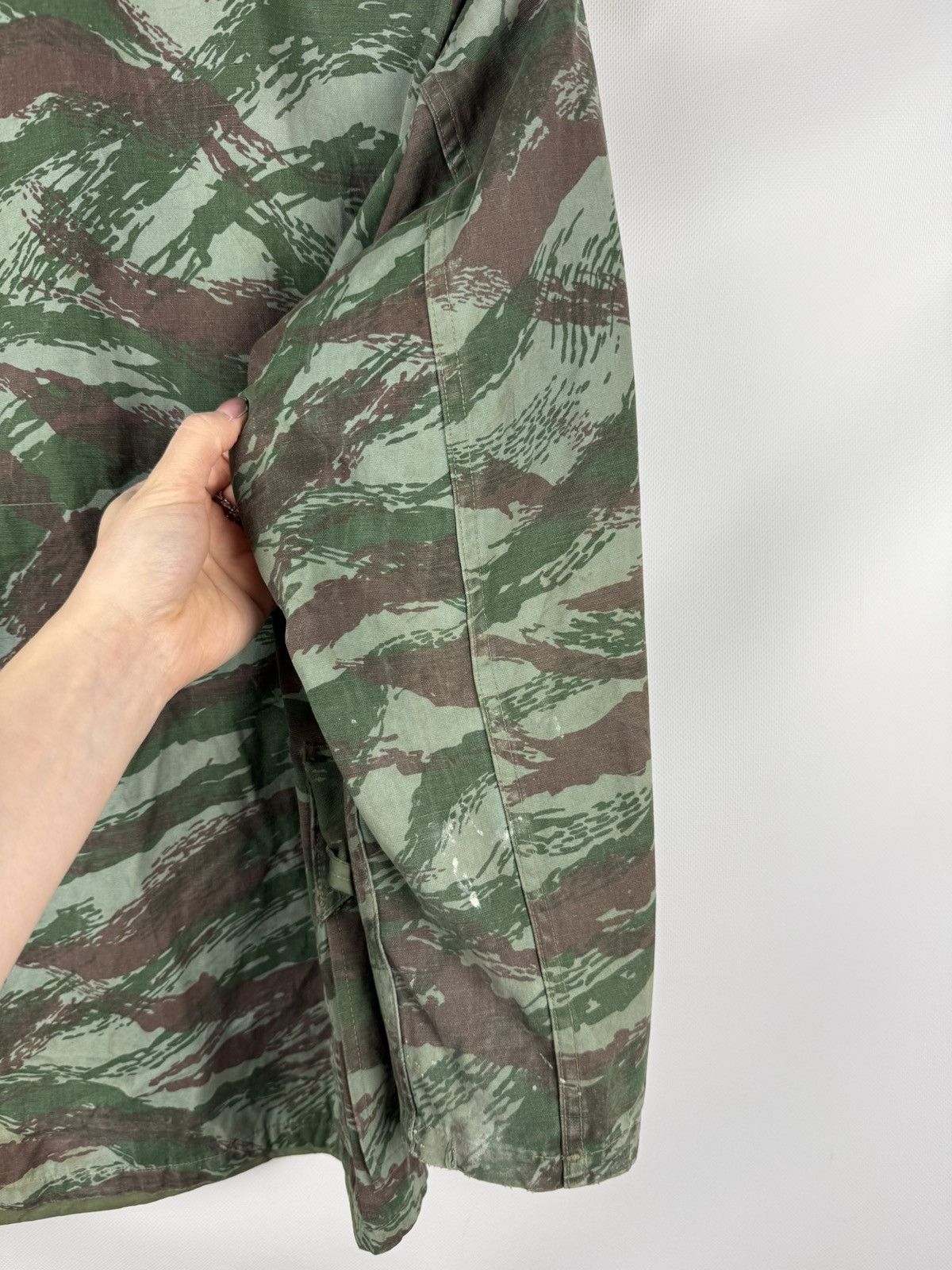 Vintage Vintage Military Hunting French Lizard Camo Full Zip Jacket Size US M / EU 48-50 / 2 - 25 Thumbnail