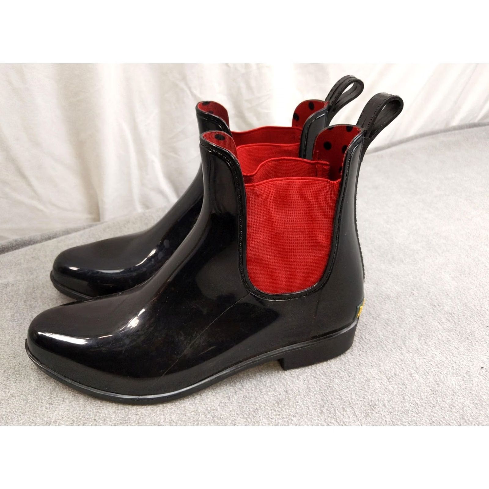 Ralph Lauren Lauren Ralph Lauren Rain Boots Womens 8 Black Rubber Ankle Pull On Waterproof Heel Flat Chelsea Style Size US 8 / IT 38 - 2 Thumbnail