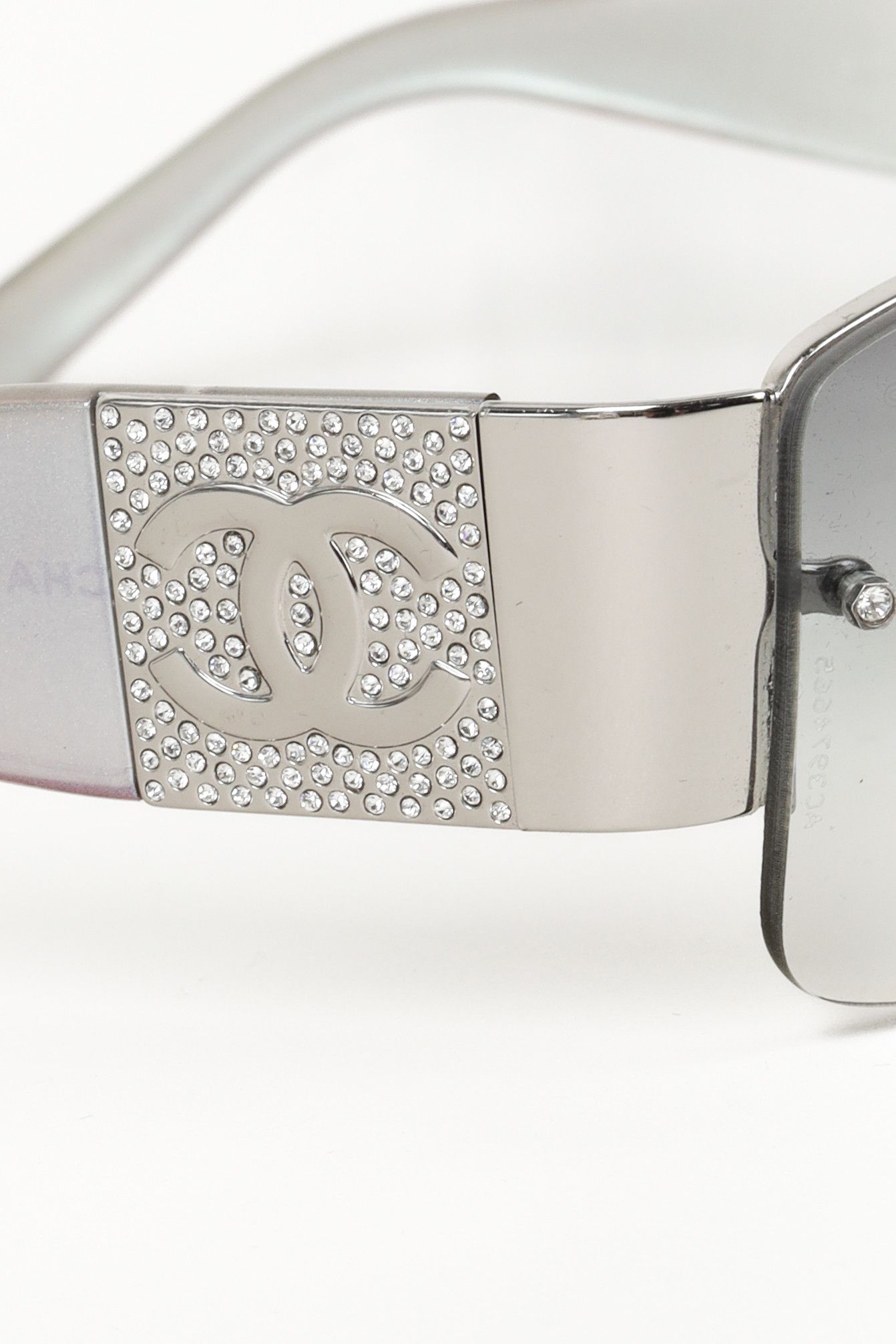 Chanel Chanel Iridescent CC Logo Square Sunglasses Size ONE SIZE - 6 Thumbnail