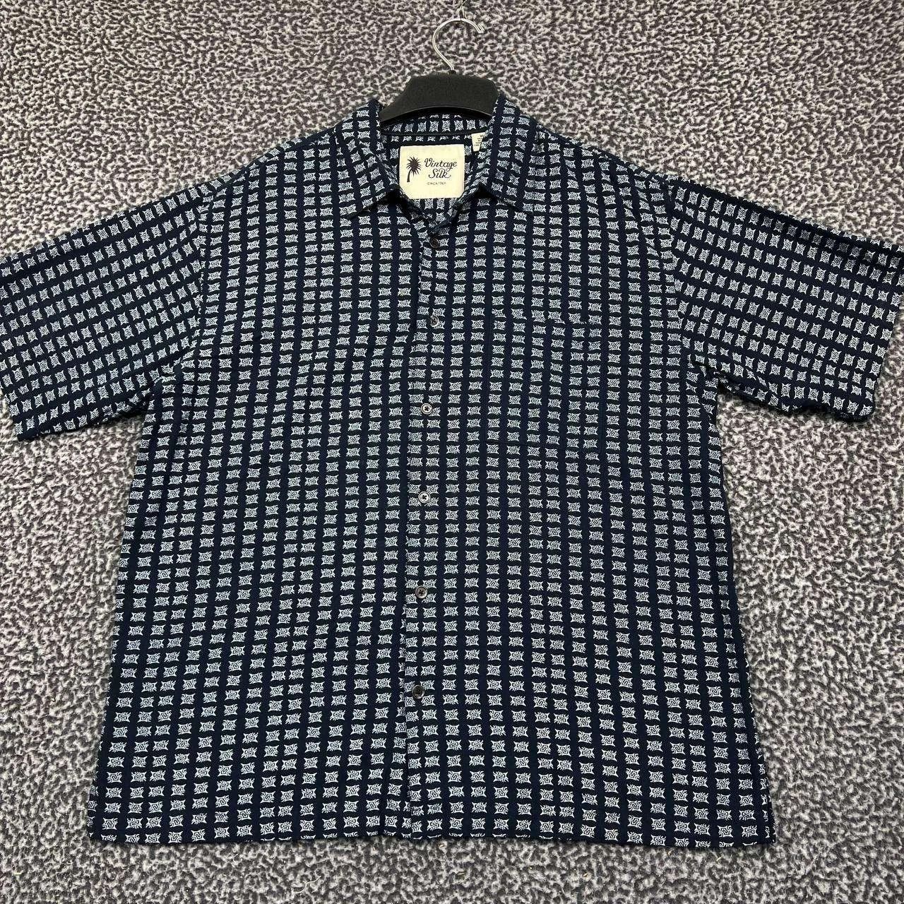 Other Vintage Silk Button Up Shirt Men Short Sleeve Collared XL Size US XL / EU 56 / 4 - 1 Thumbnail