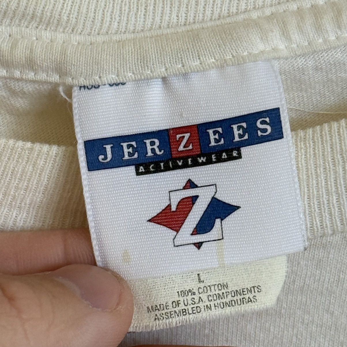 Vintage Vintage Reggie Wilson Fist and Heel Jerzees T-Shirt Size US L / EU 52-54 / 3 - 11 Thumbnail