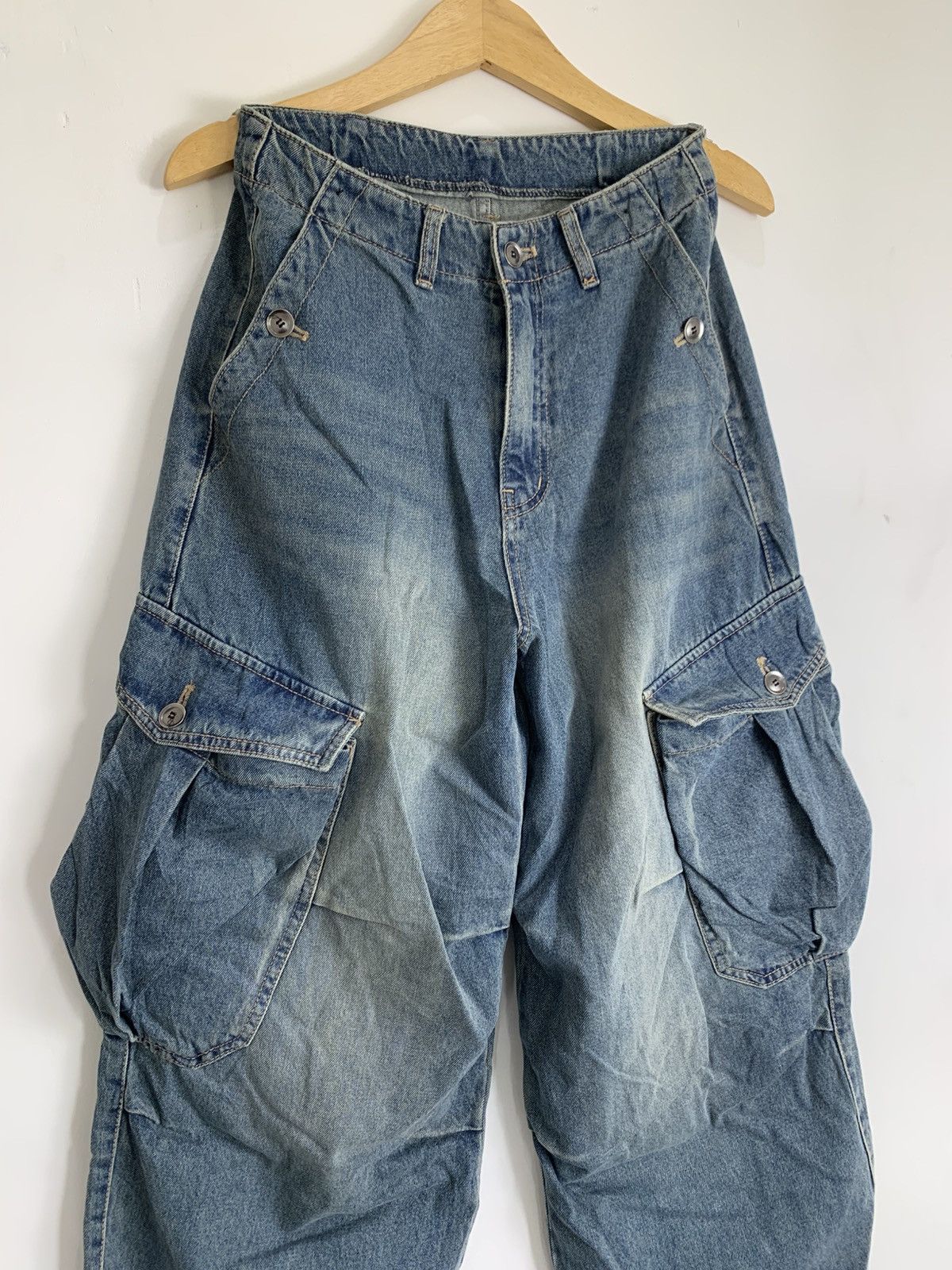 Japanese Brand Japanese brand Oot baggy denim cargo pants Size US 27 - 10 Thumbnail