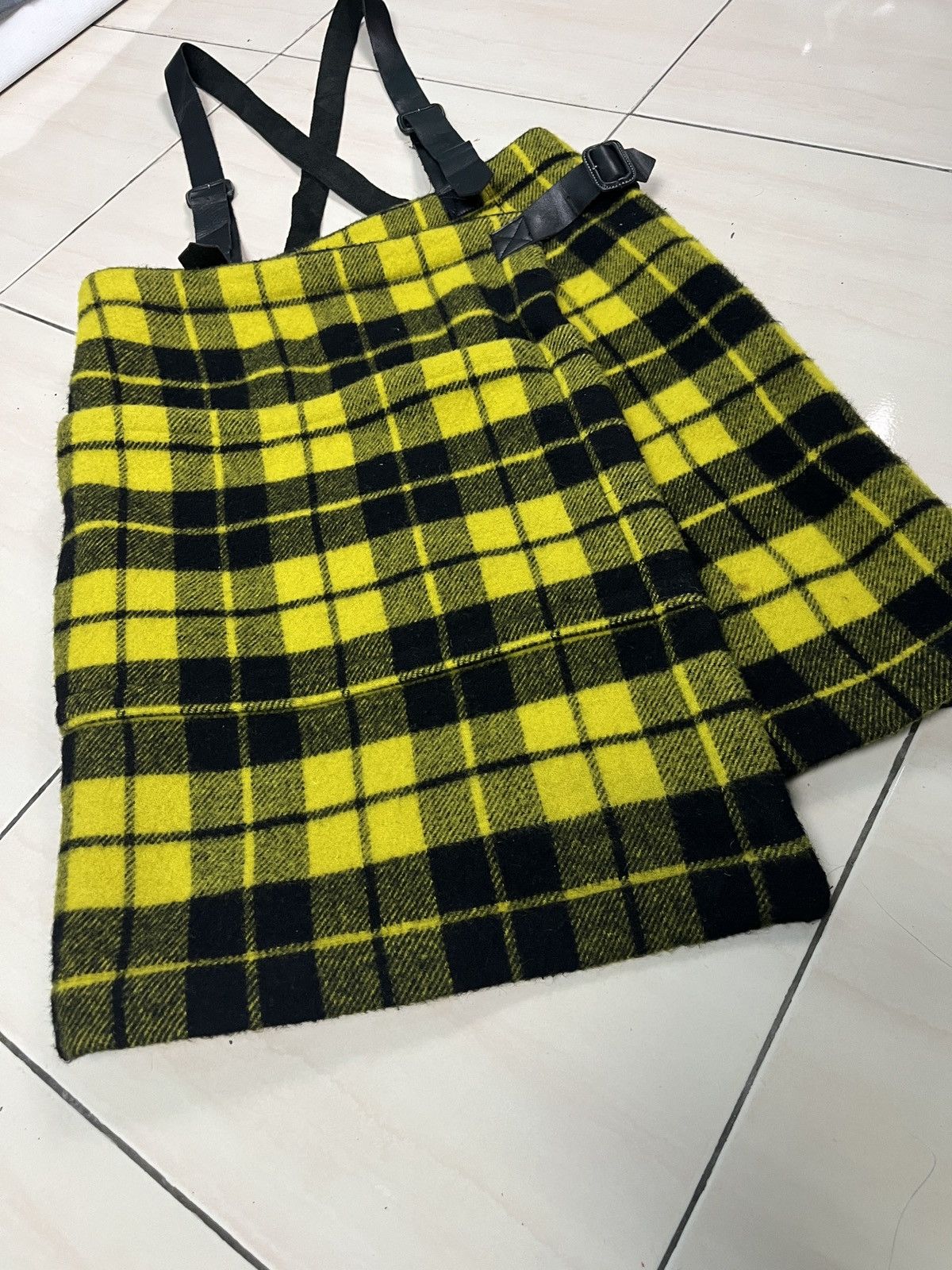 Issey Miyake Tsumori Chisato Tartan Wool Wrap Skirt Leather Suspender Size 30" / US 8 / IT 44 - 4 Thumbnail