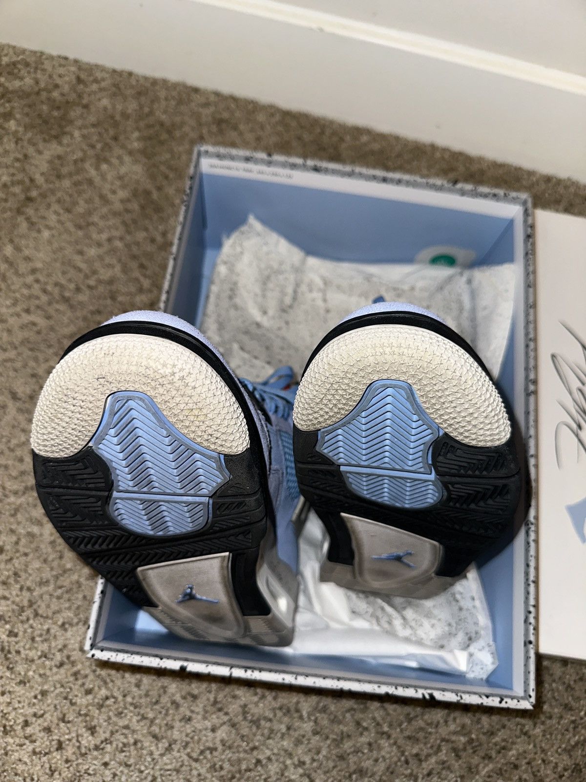 Jordan Brand UNC Jordan 4 Size US 9.5 / EU 42-43 - 5 Thumbnail