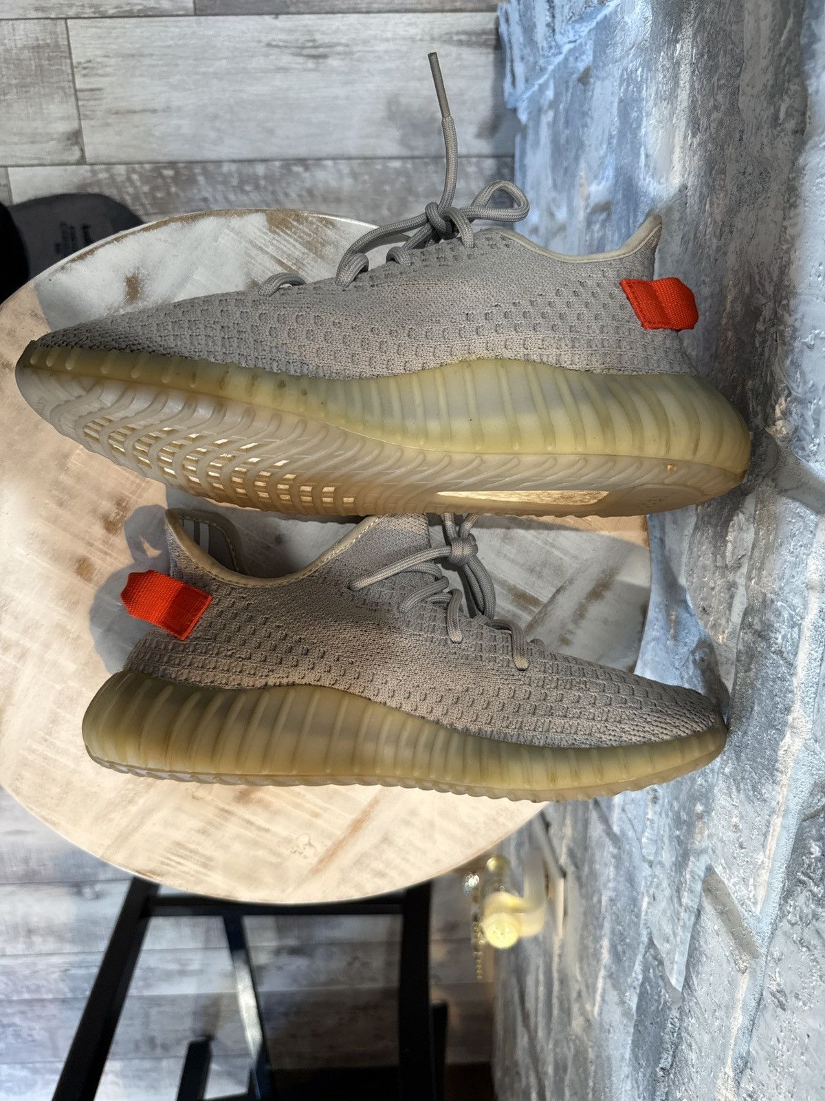 Yeezy Yeezy Adidas 350 V2 Size 9.5 FX9017 Size US 9.5 / EU 42-43 - 8 Thumbnail