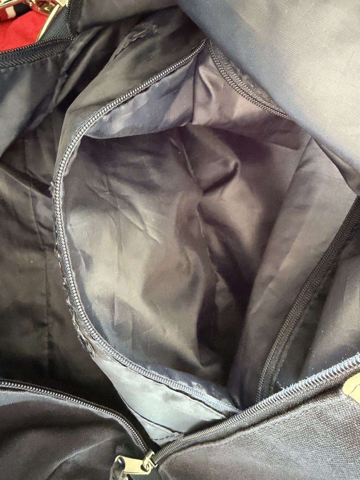 Tommy Hilfiger Classic Tri-Color Hilfiger Duffle Size ONE SIZE - 7 Thumbnail