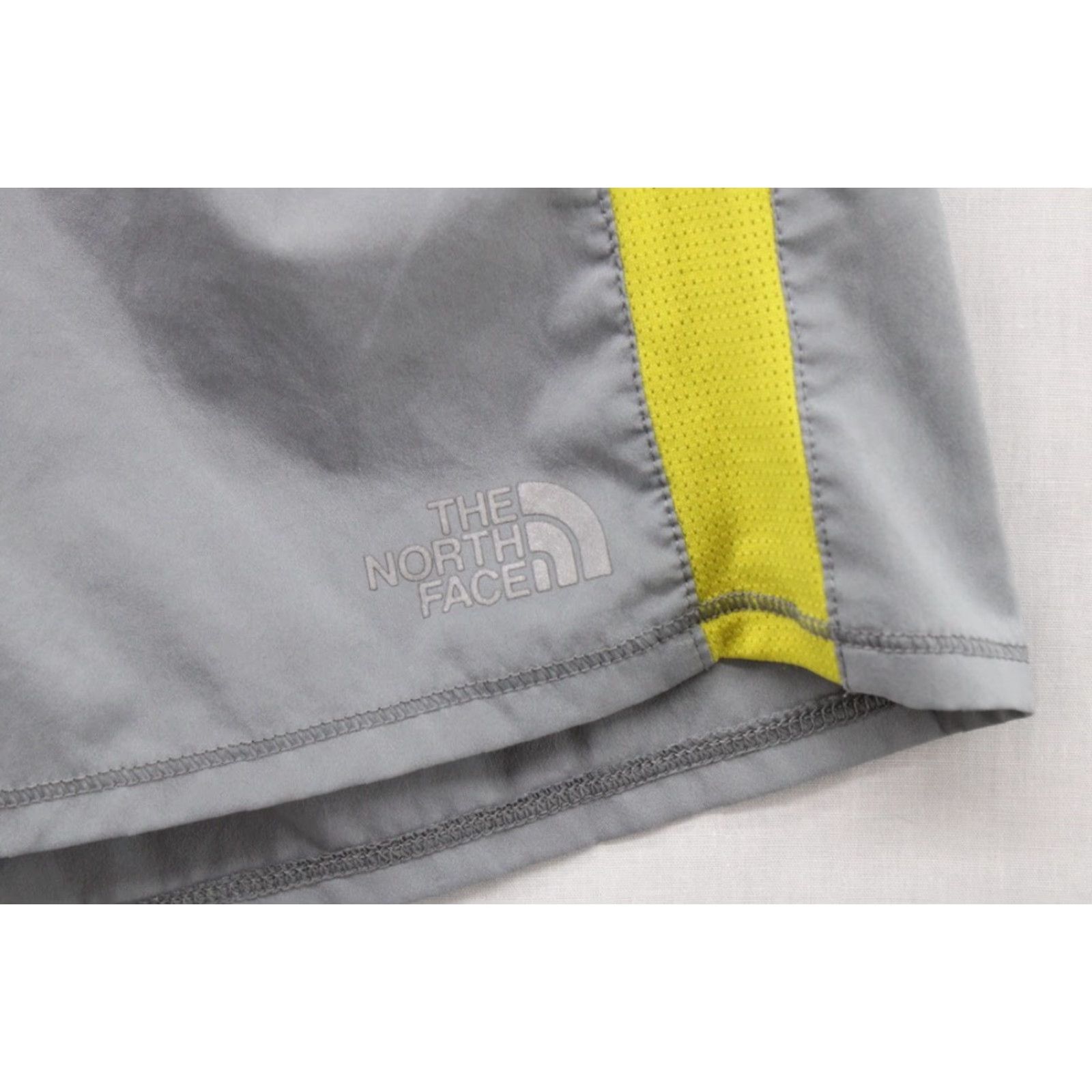 The North Face The North Face Shorts Mens XXL Adventure Flash Dry Lined Outdoors Hybrid Preppy Size US 39 - 4 Thumbnail