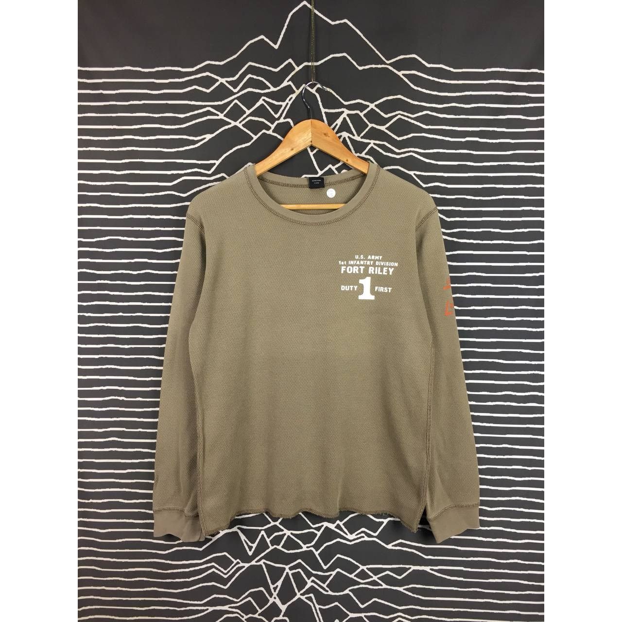 Avirex × Vintage Vtg Avirex U.S Army Fort Riley Waffle Knit Longsleeve Tee Size US M / EU 48-50 / 2 - 2 Thumbnail