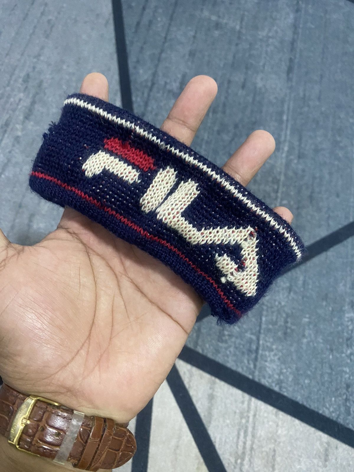 Fila × Vintage Vintage Fila Headband Spellout Biglogo Size ONE SIZE - 2 Thumbnail
