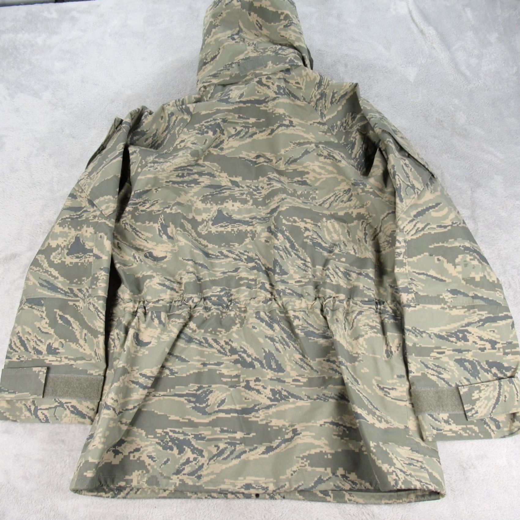 Vintage Mc Daniel Gore Tex Jacket Mens Small Green Camouflege Parka Hooded USA Size US S / EU 44-46 / 1 - 2 Thumbnail