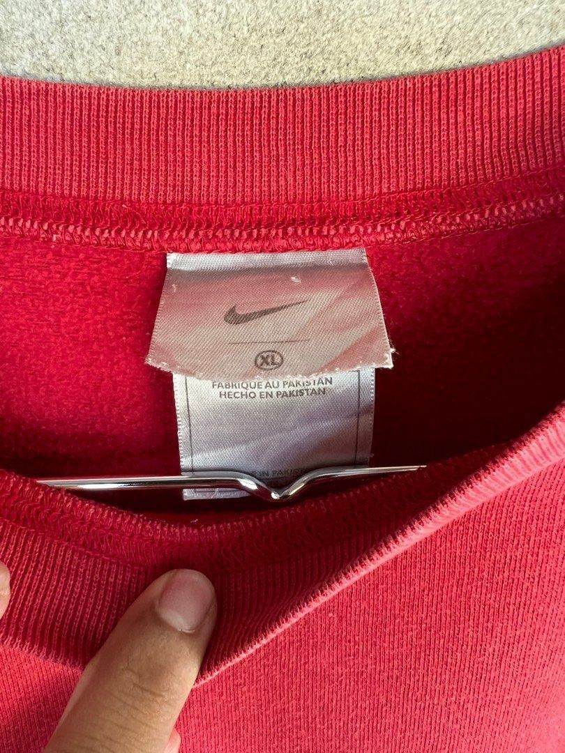 Nike Vintage Nike Swoosh Embroidery Sweatshirt Size US XL / EU 56 / 4 - 4 Thumbnail