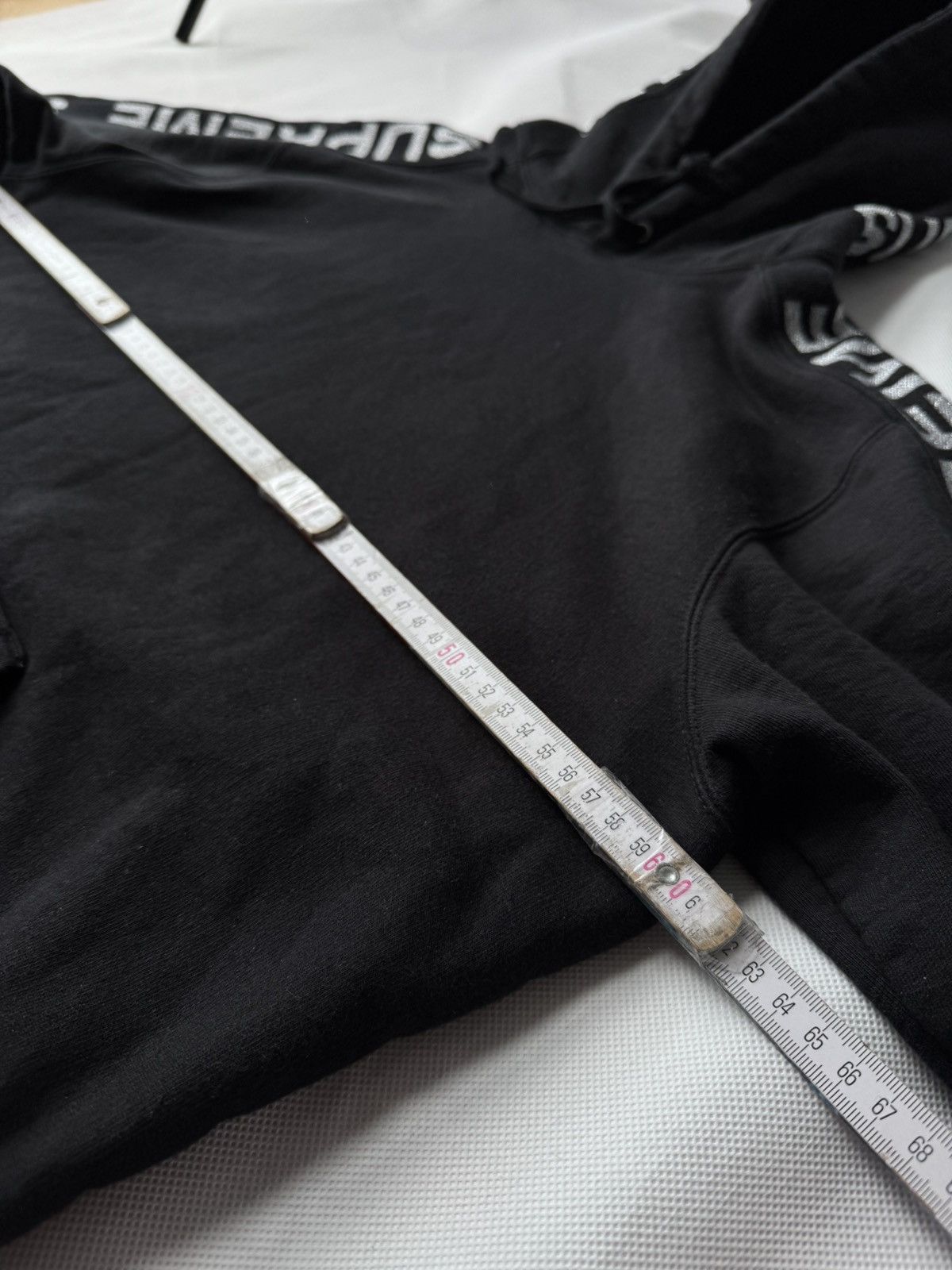 Hypebeast Rare SUPREME Monogram Repeat Logo Boxy Fit Hoodie Size US L / EU 52-54 / 3 - 23 Thumbnail