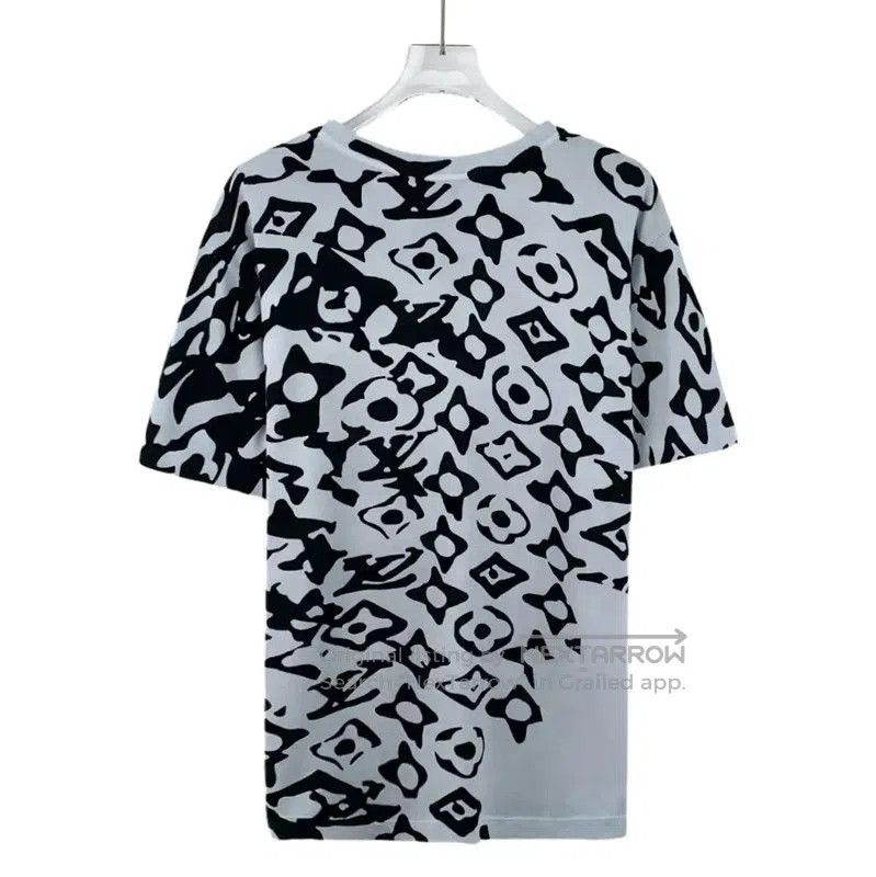 Louis Vuitton Louis Vuitton Men's Light Blue Cotton T-Shirt . Size US S / EU 44-46 / 1 - 2 Thumbnail