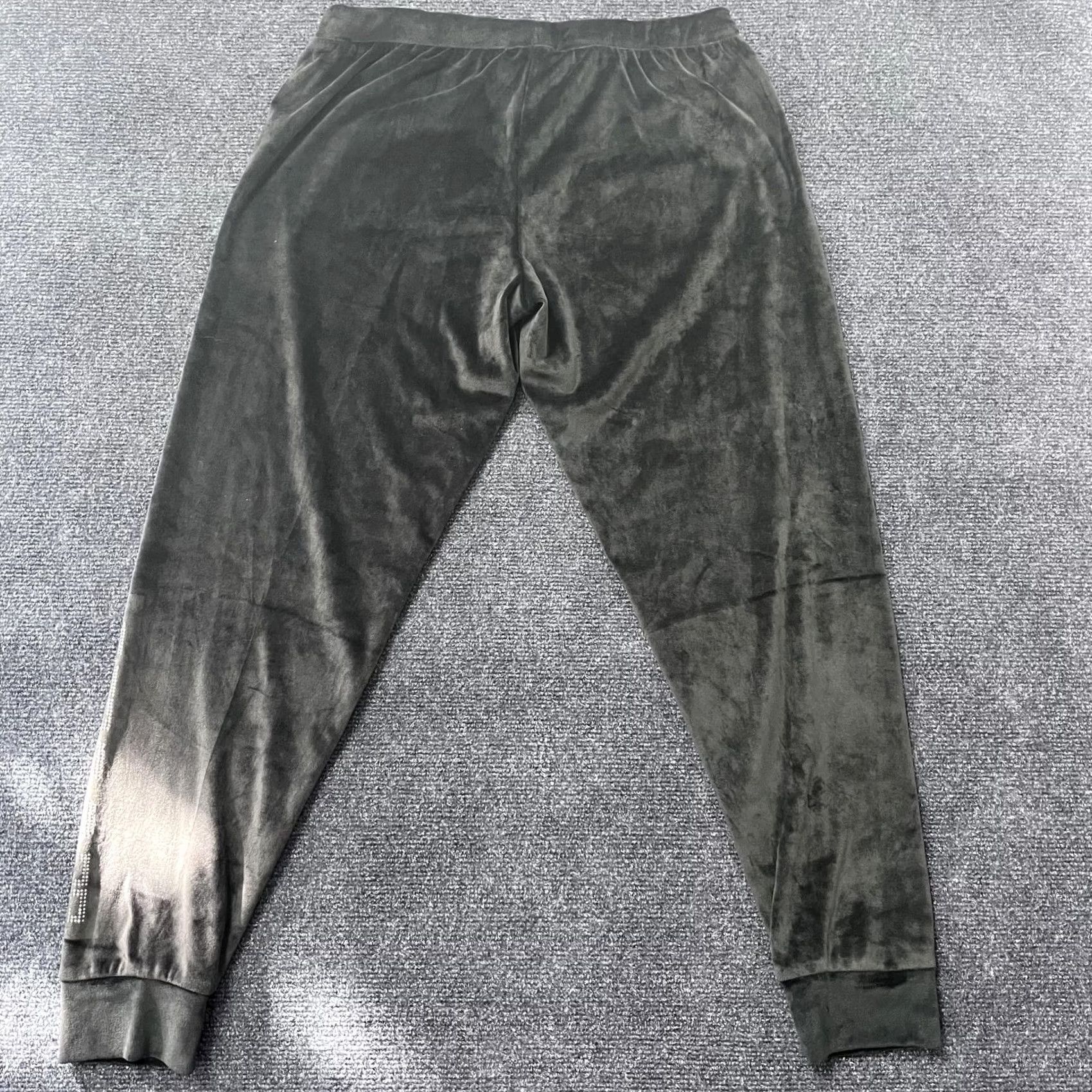Juicy Couture Juicy Couture Pants Womens Medium Black Velour Rhinestone Logo Joggers Sleepwear Size 32" / US 10 / IT 46 - 4 Thumbnail