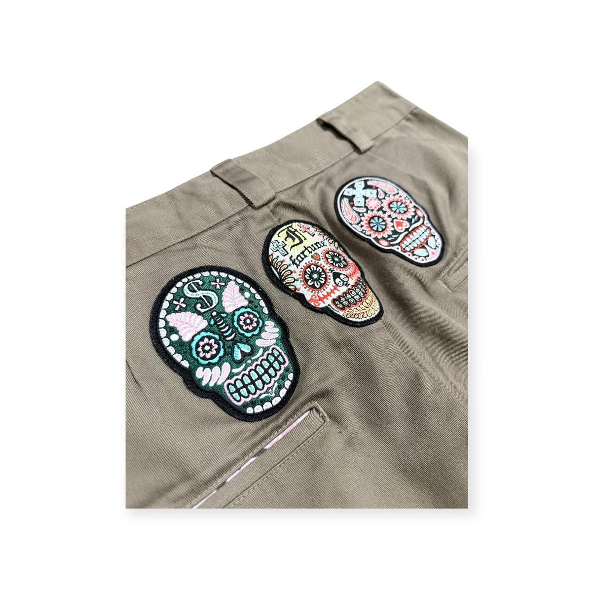 Sasquatchfabrix Vtg🔥Sasquatchfabrix Pattached Skull Chinos Short Pant Size US 34 / EU 50 - 14 Thumbnail