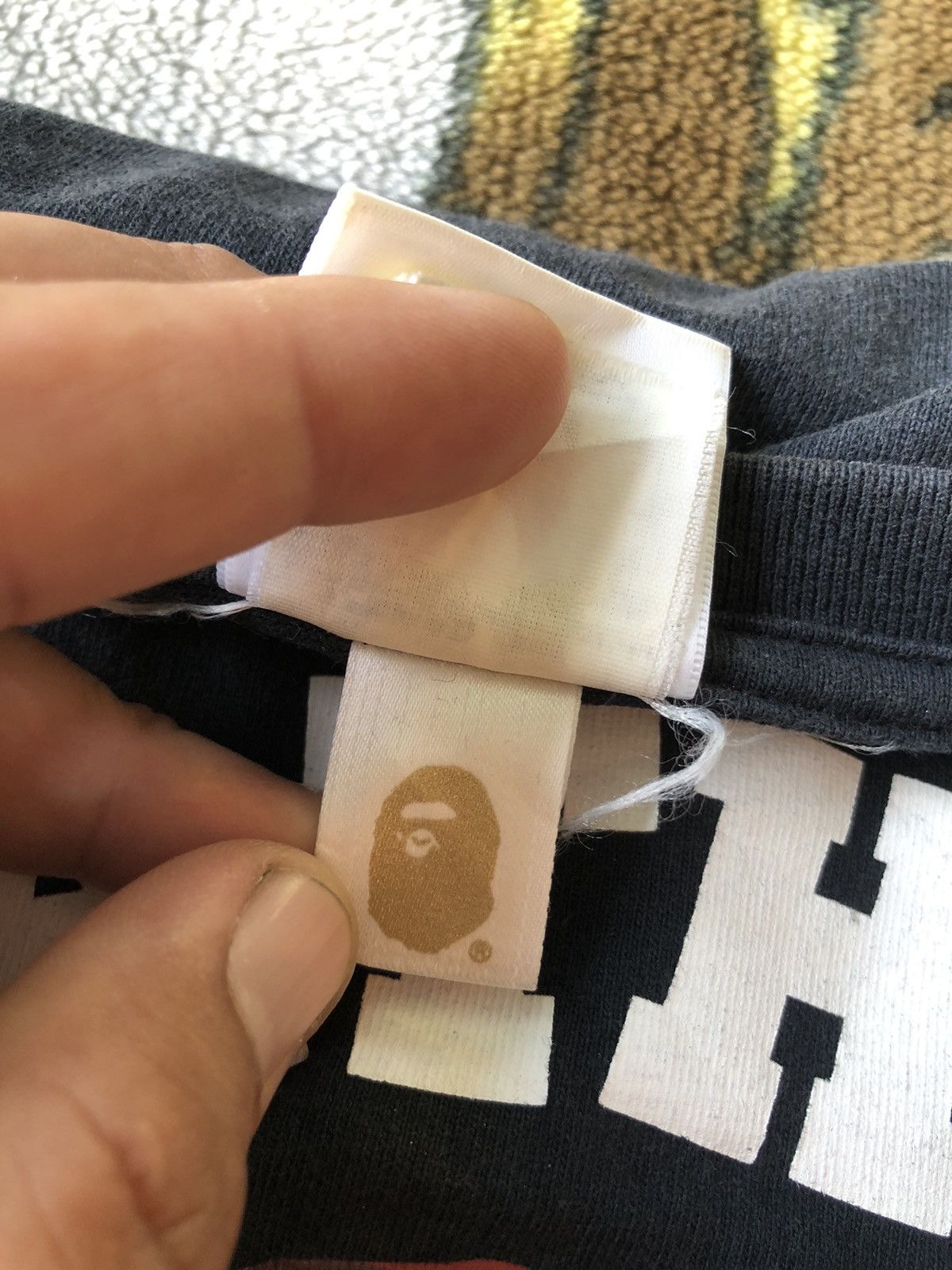 Bape Vintage A Bathing Ape Logo Sun Faded Shirt Tee Size US L / EU 52-54 / 3 - 15 Thumbnail