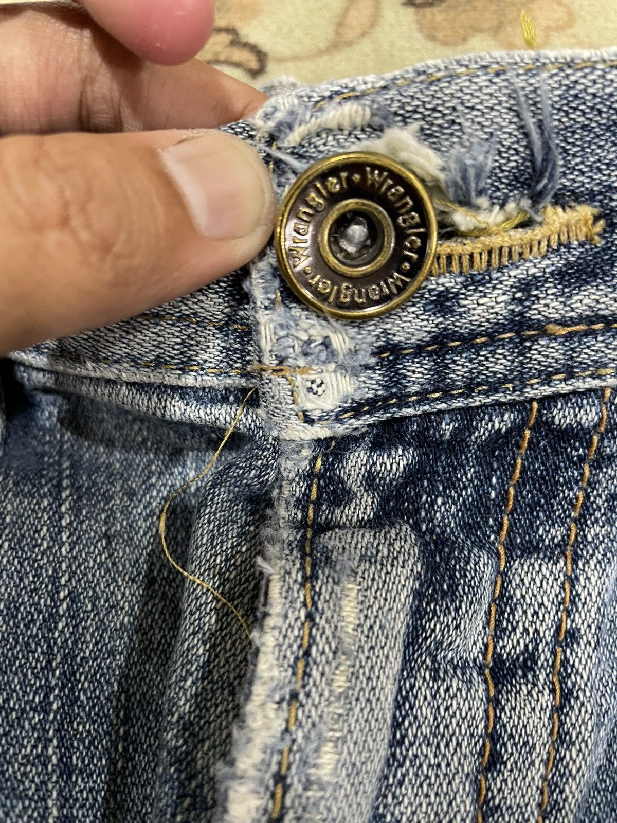Japanese Brand Wrangler Vintage Distressed Wide Leg Jeans Y2K Grunge Size US 32 / EU 48 - 8 Thumbnail