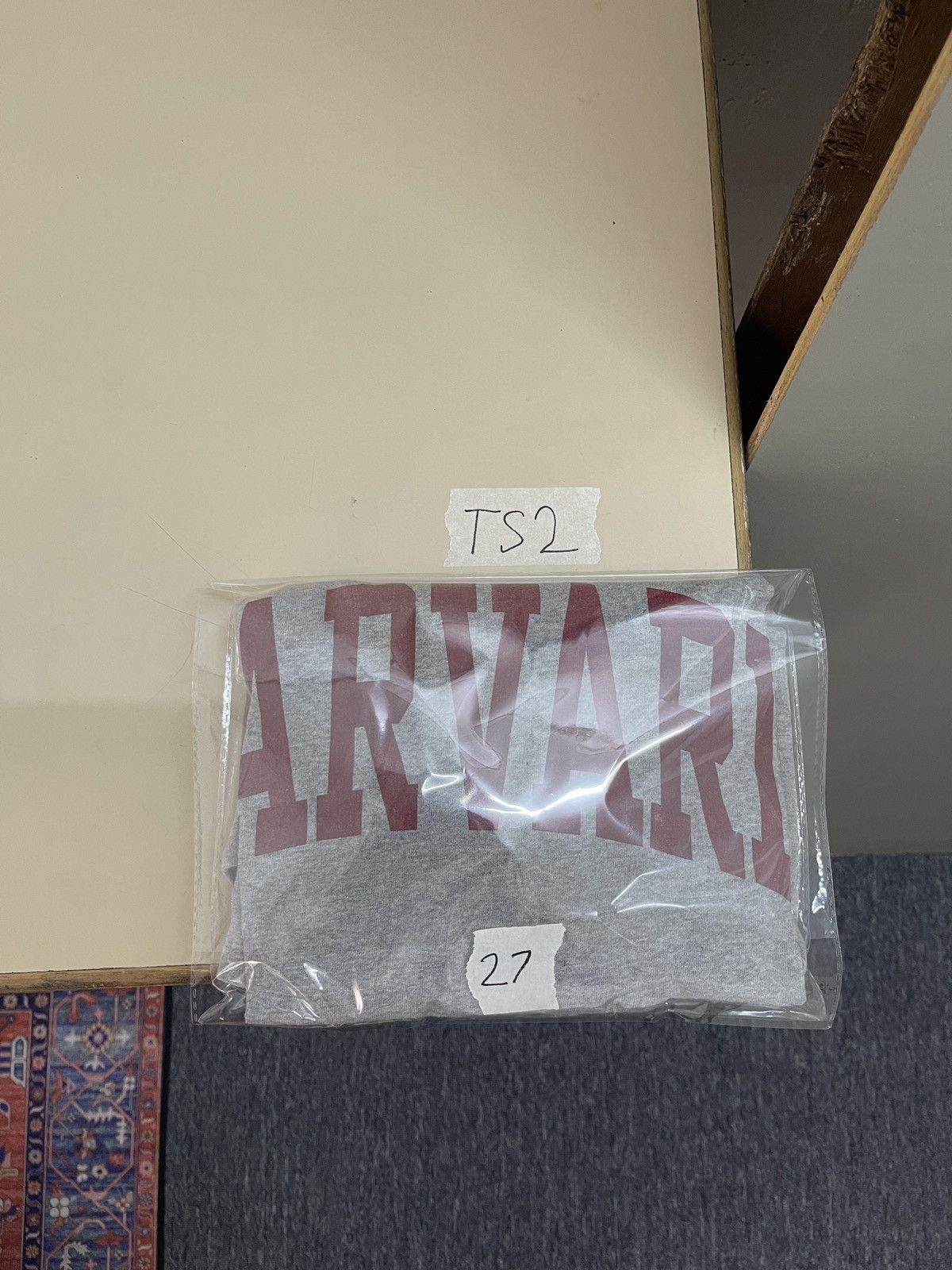 Vintage Vintage 90s Harvard University Single Stitch Oneita T-Shirt Size US M / EU 48-50 / 2 - 8 Thumbnail